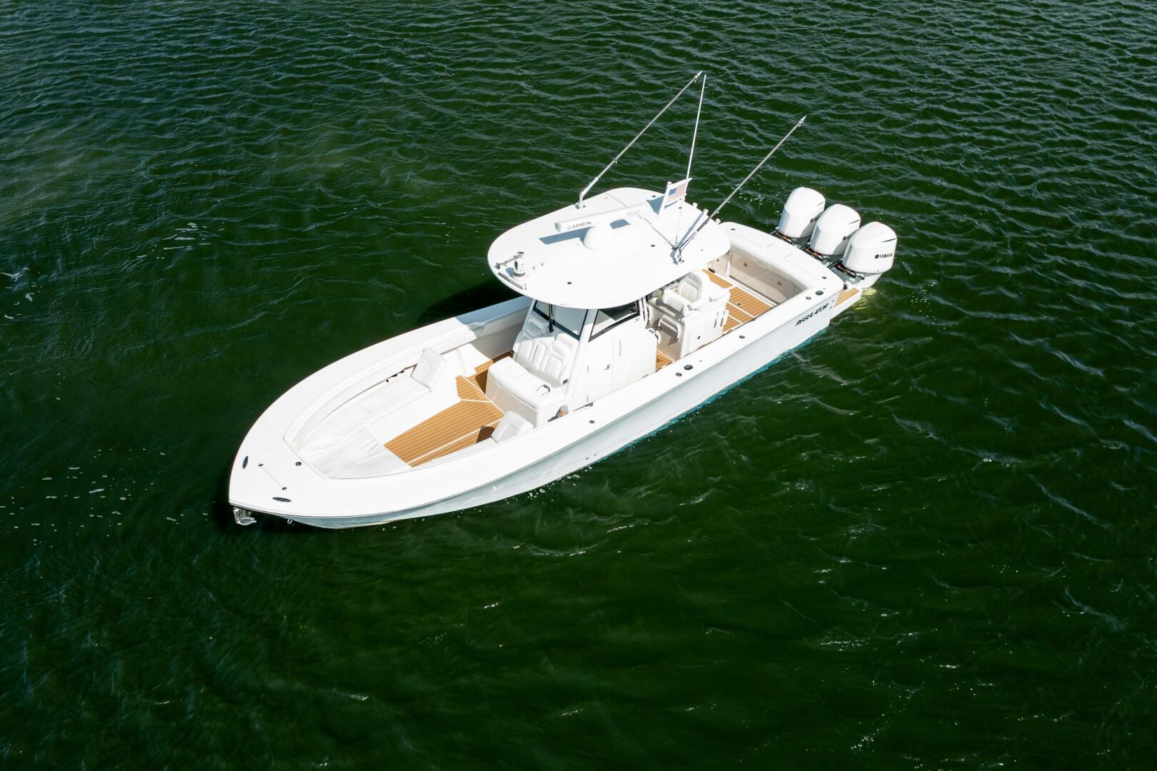 2021 Regulator 34 "Blue Chip" - photo 2