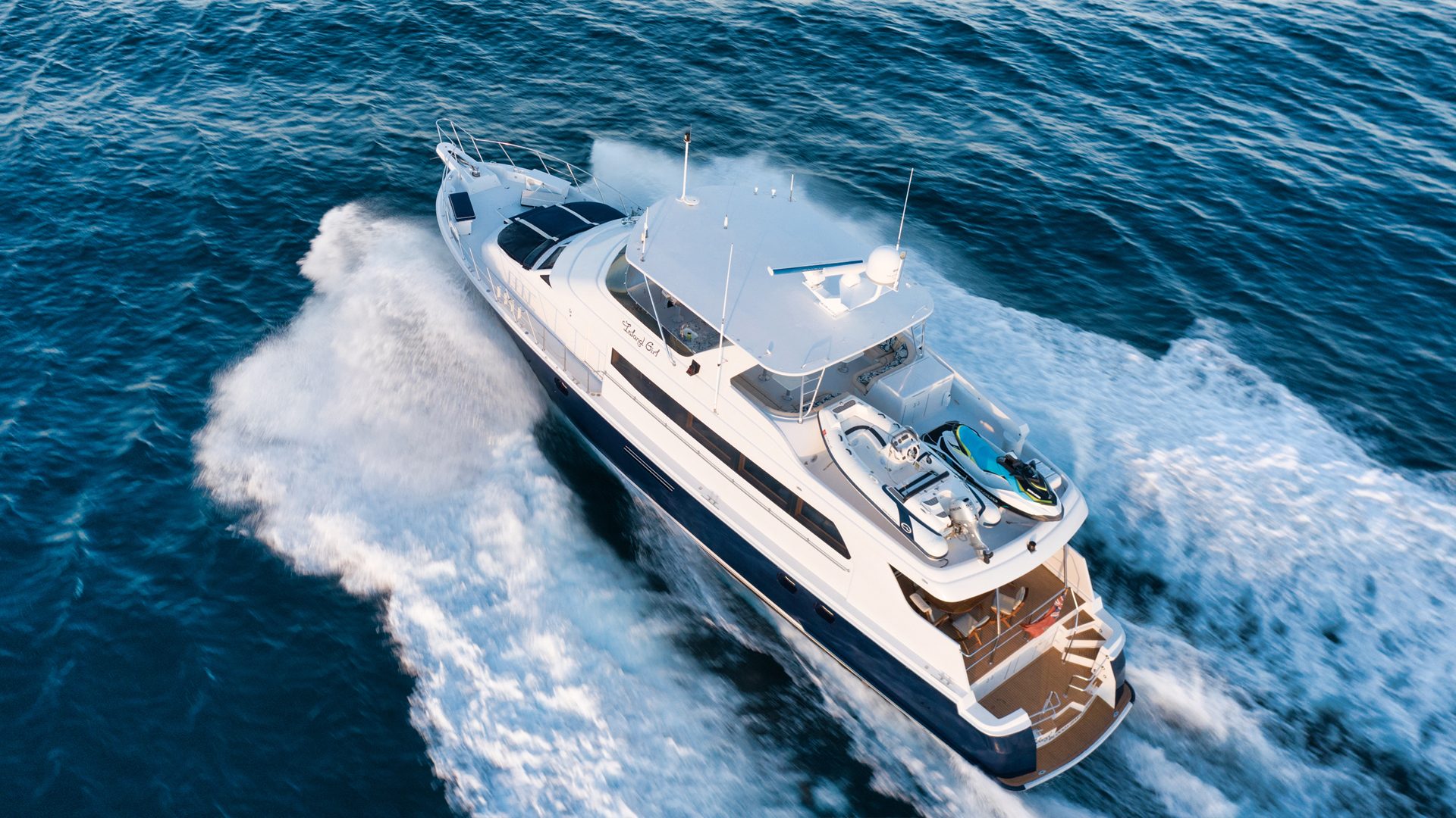 2002 Hatteras CPMY "Vita Brevis" - photo 3