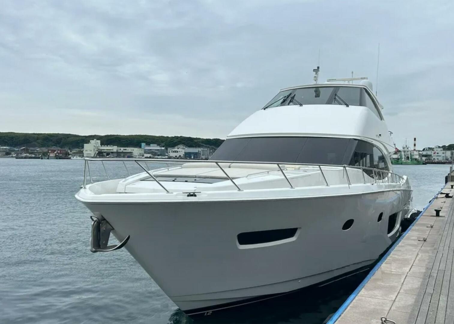 2019 Viking Motor Yacht "TOSHIN XI" - photo 2
