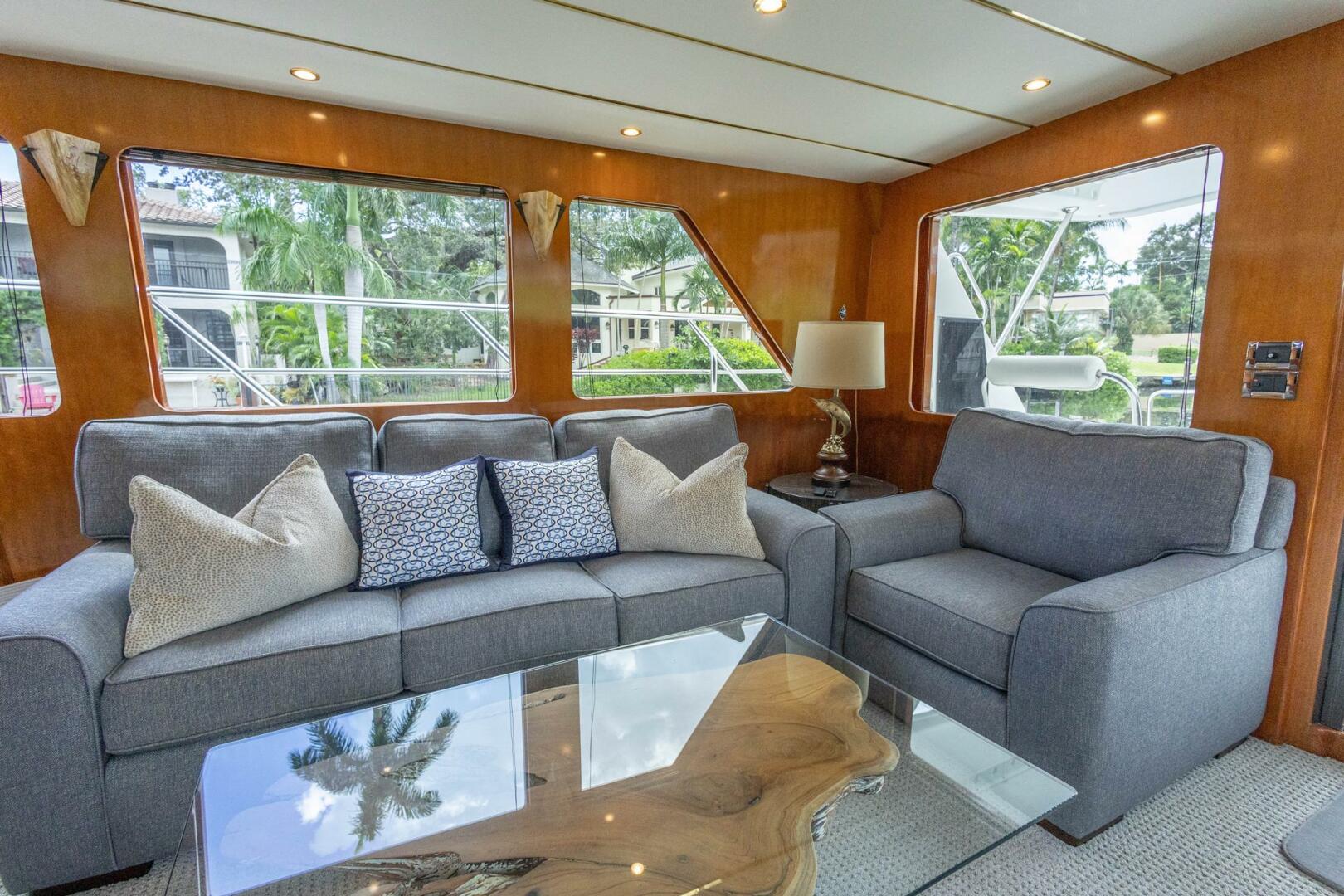 2005 Ocean Alexander Raised Pilothouse Flybridge Sedan "Bluewater" - photo 3