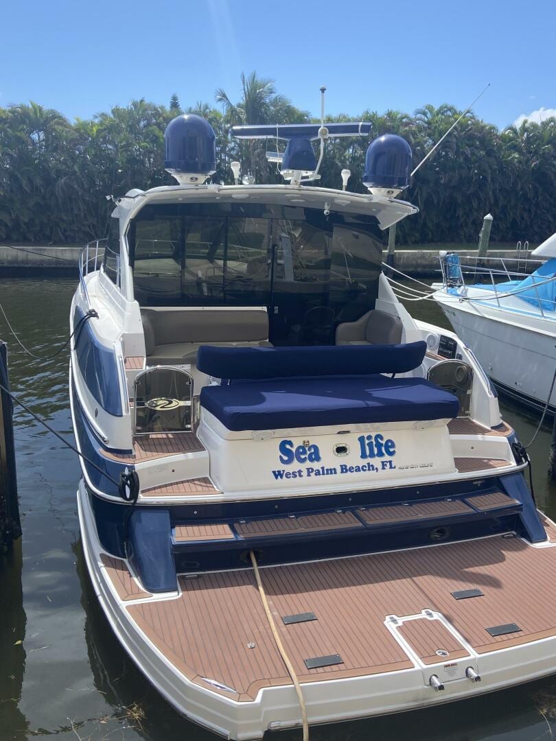 2011 Regal 46 Sport Coupe "Sea Life" - photo 2