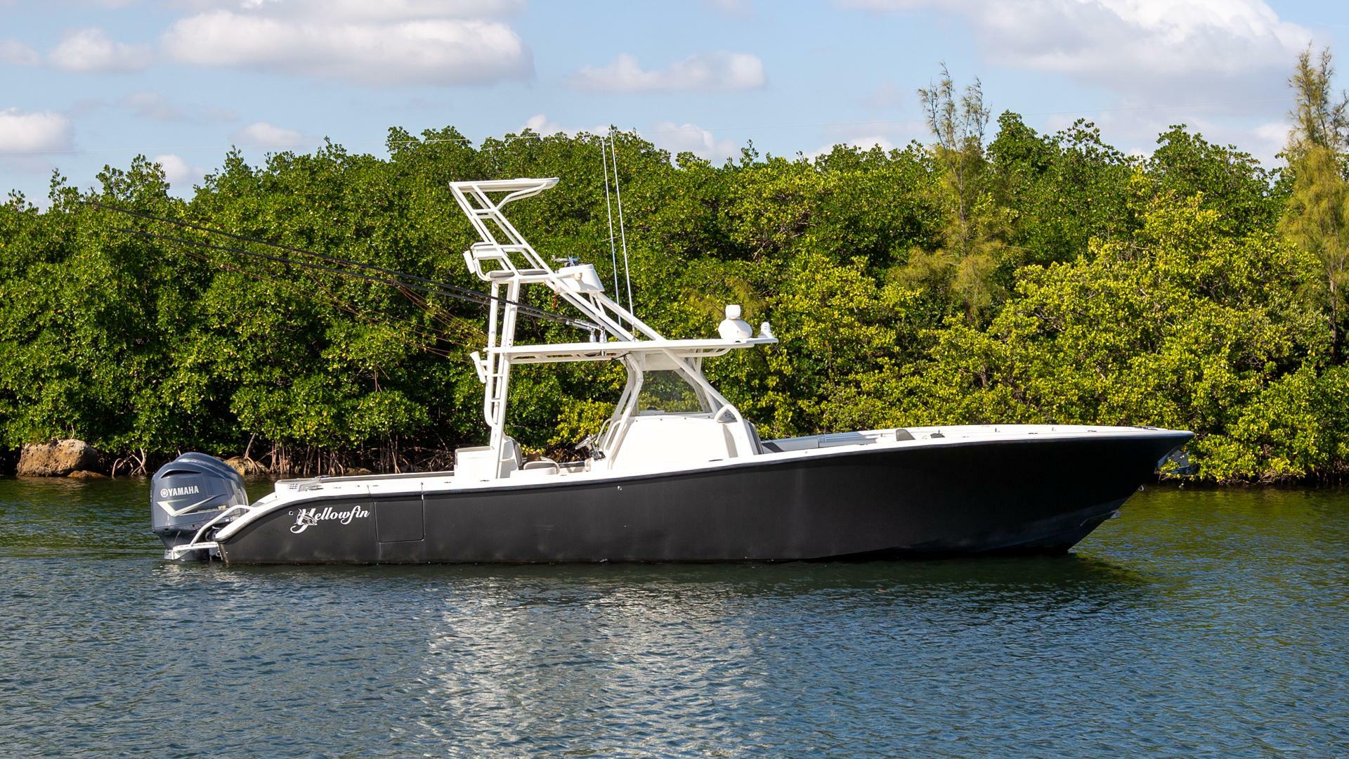 2015 Yellowfin 39 Offshore "EVIL TEQUILA" - photo 1