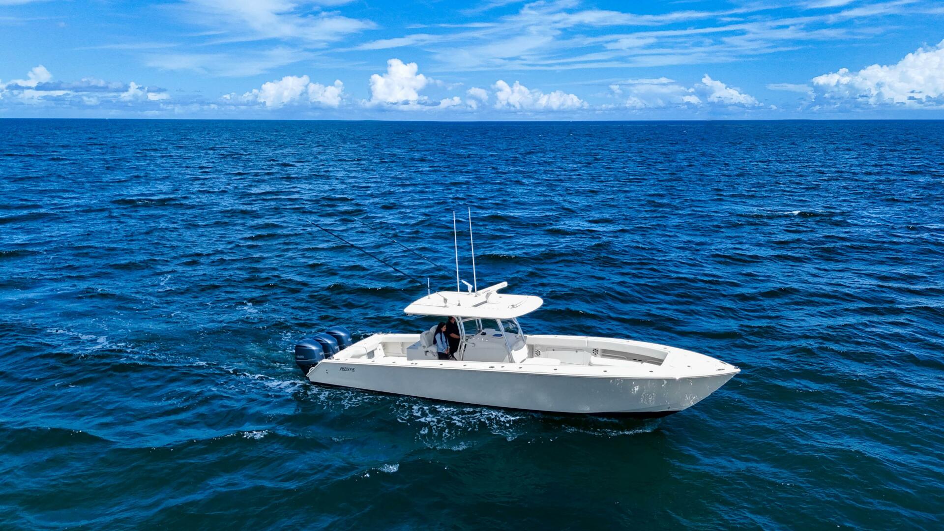 2018 Jupiter 38 FS "Bandit" - photo 2