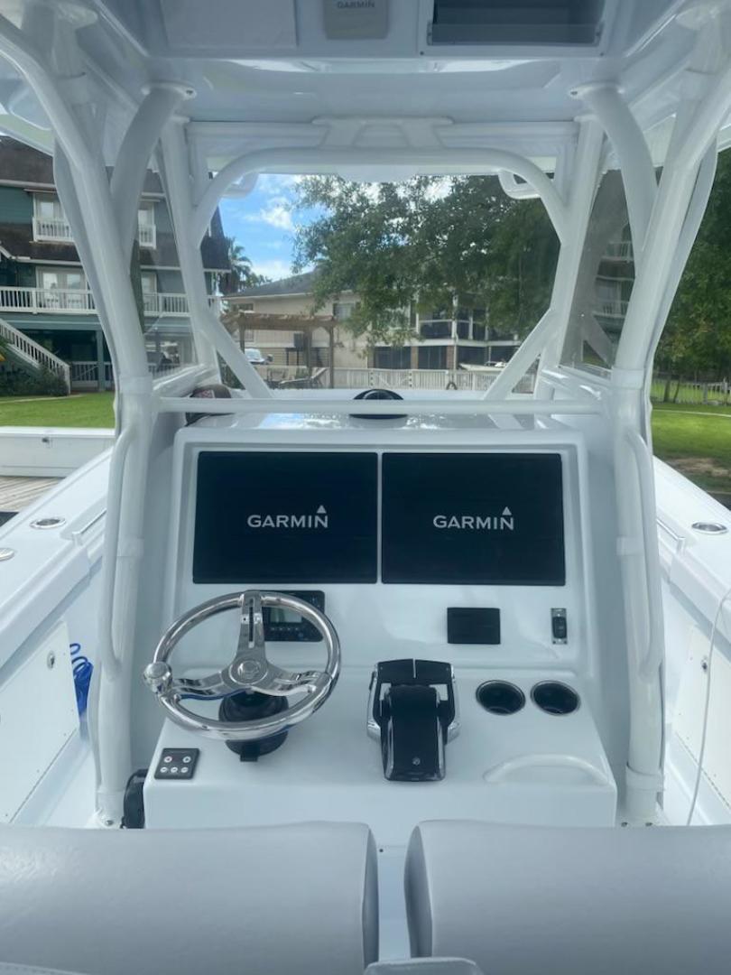 2022 Yellowfin Center Console "Lauren J" - photo 3