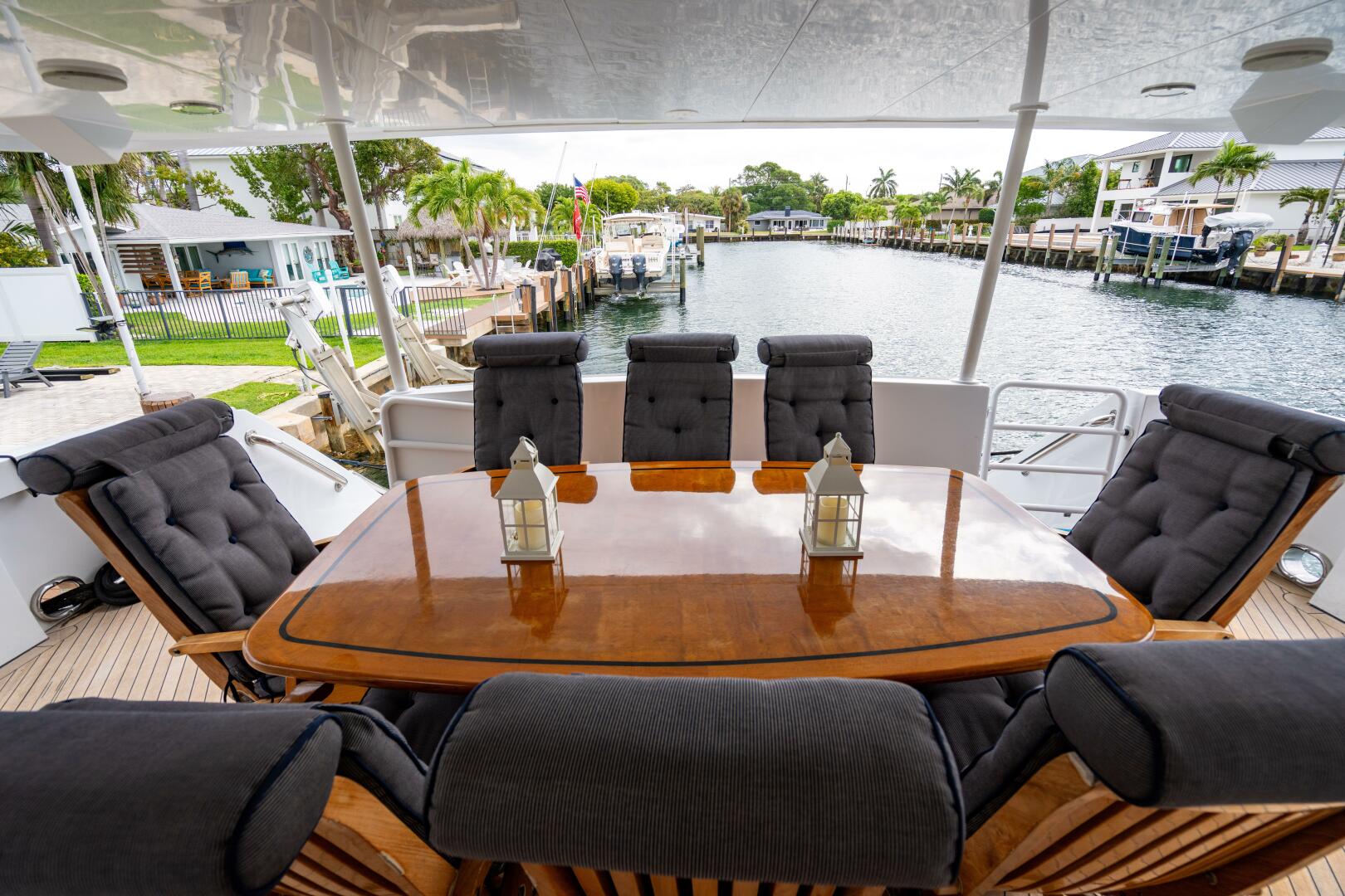 2001 Hatteras 100 Motor Yacht "Sunday Money" - photo 3
