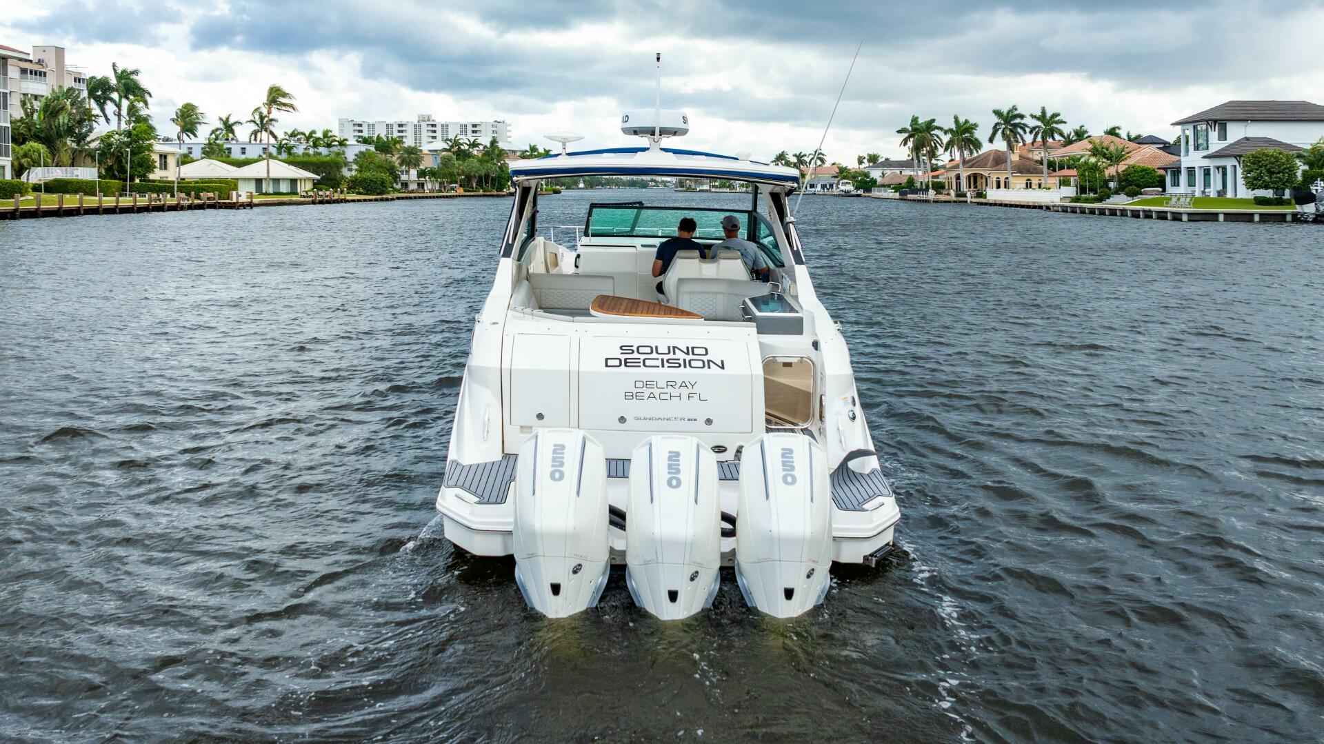 2021 Sea Ray Sundancer 32 Outboard "Sound Decision" - photo 2