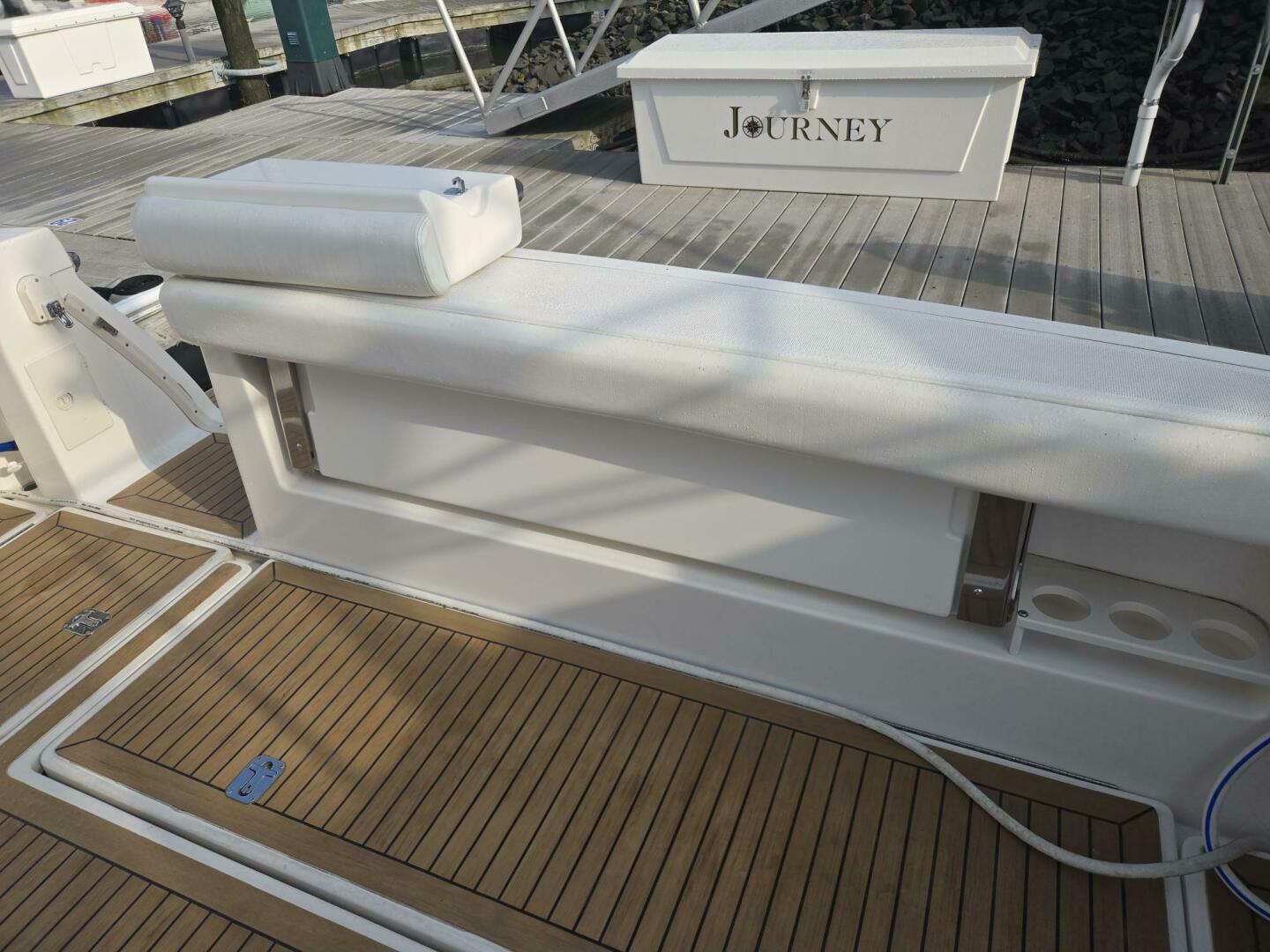2001 Tiara Yachts 3800 Express "JOURNEY" - photo 3