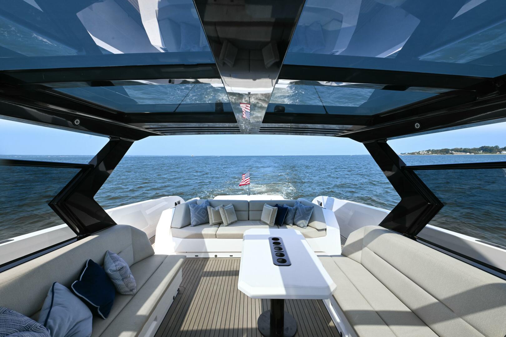 2022 Vanquish Yachts "TAKE IT EASY V" - photo 3