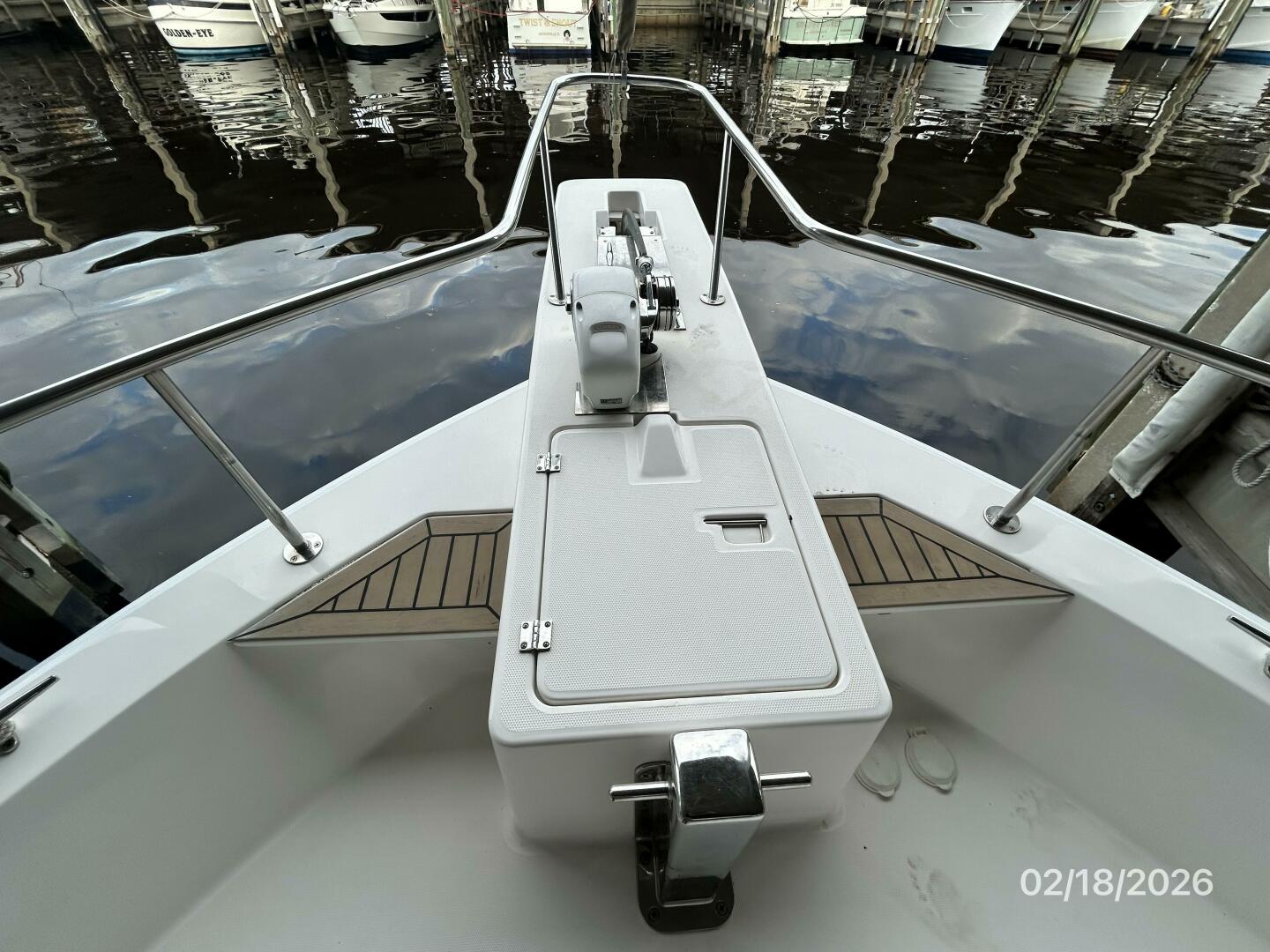 2004 Mainship 430 "Sea-Tirement" - photo 3