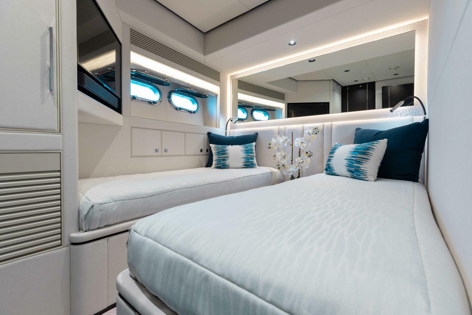 2024 Horizon E90 "Horizon E90 Motor Yacht" - photo 2