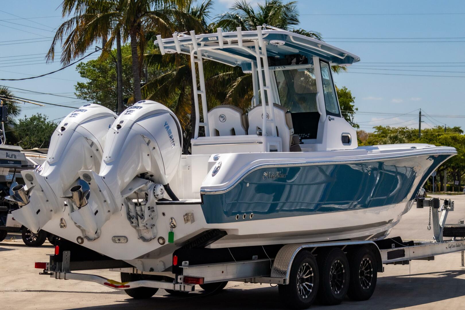 2025 Edgewater 325CC - photo 2