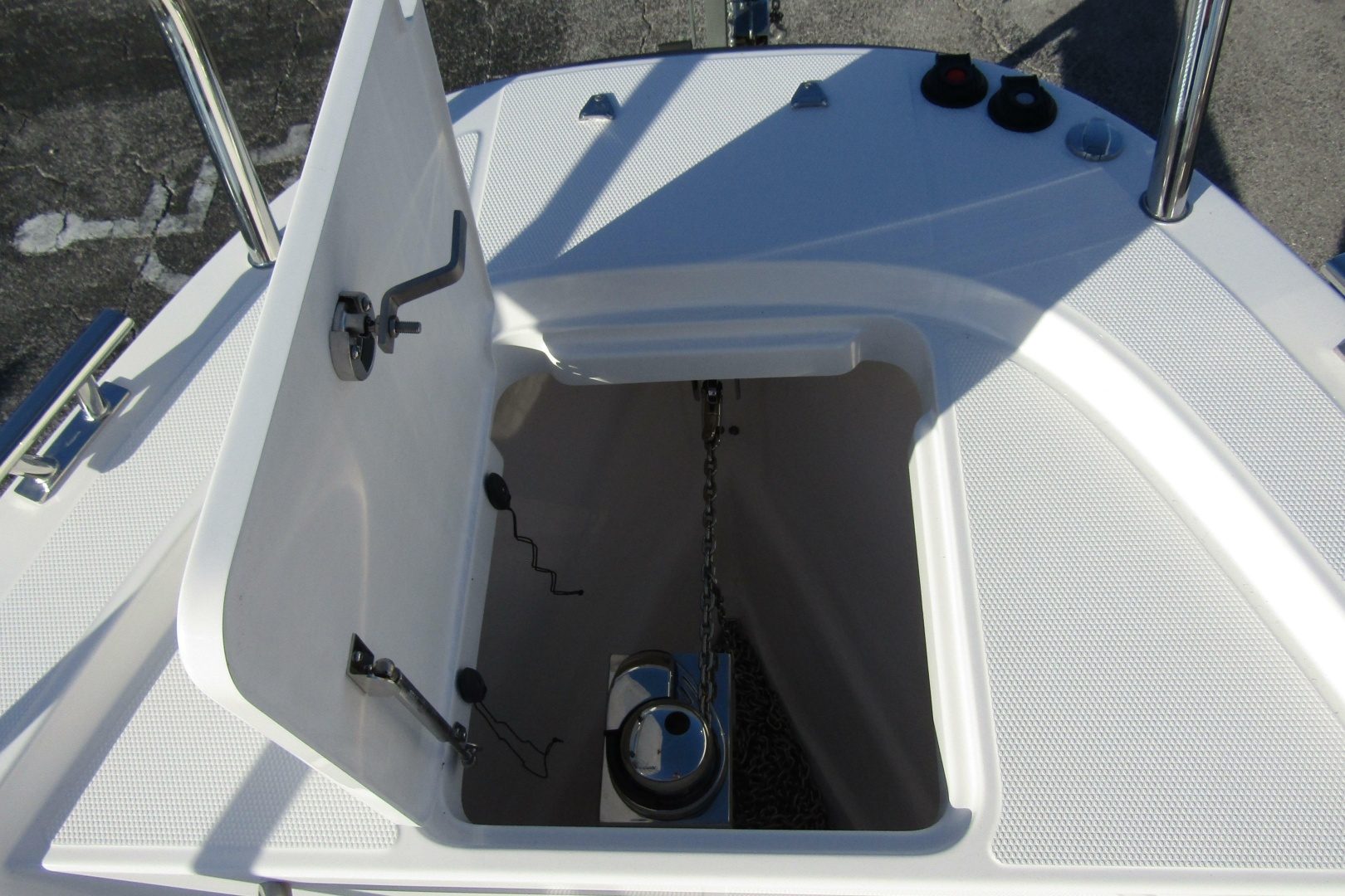 2025 Nimbus Tender 9 - photo 3