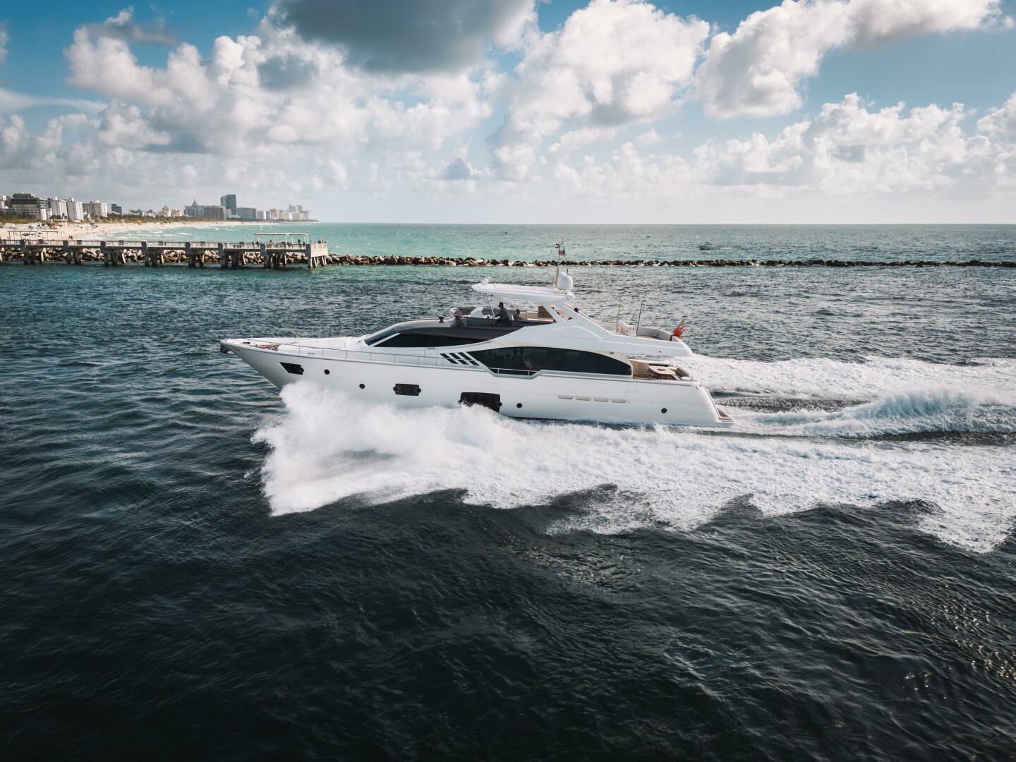 2014 Ferretti Yachts 870 "Lady Nelly" - photo 1