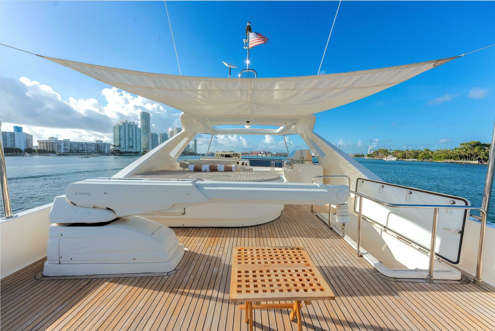 2014 Ferretti Yachts 870 "Lady Nelly" - photo 3