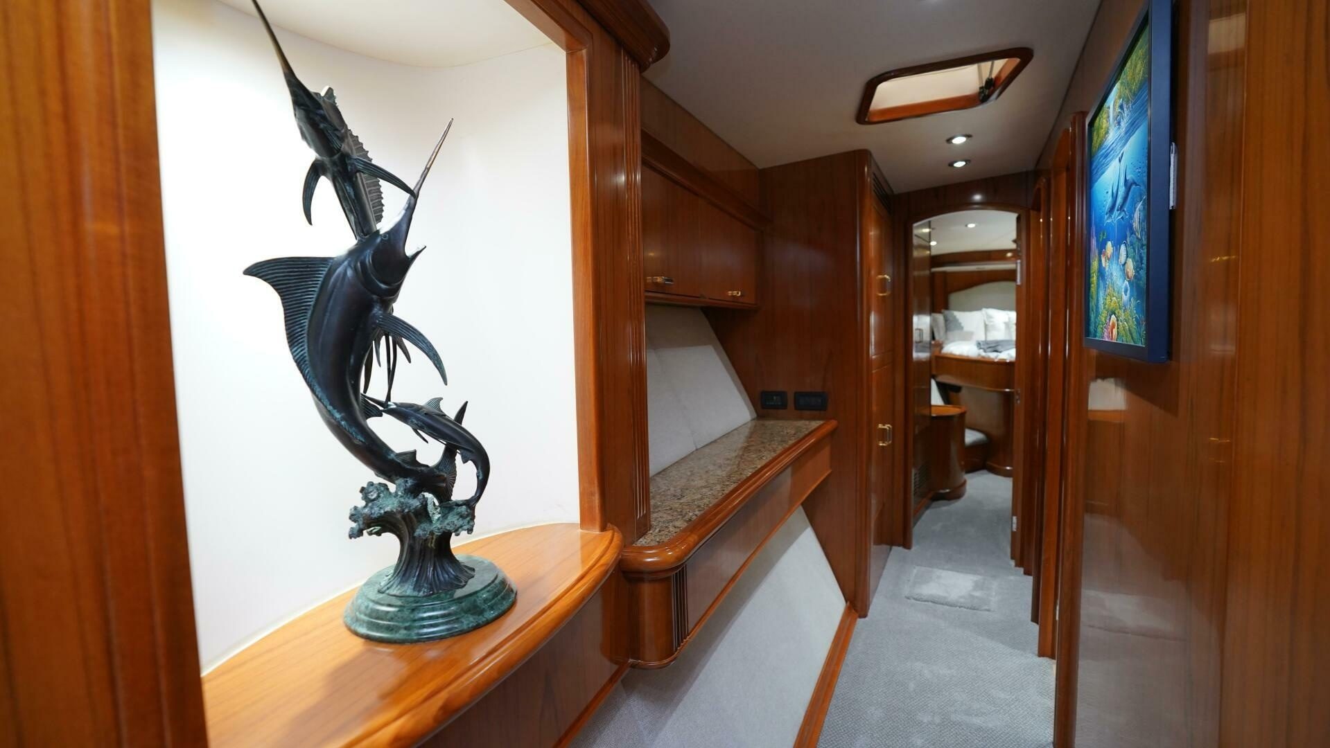 2005 Sea Force IX Enclosed Flybridge "REEL DEAL" - photo 1