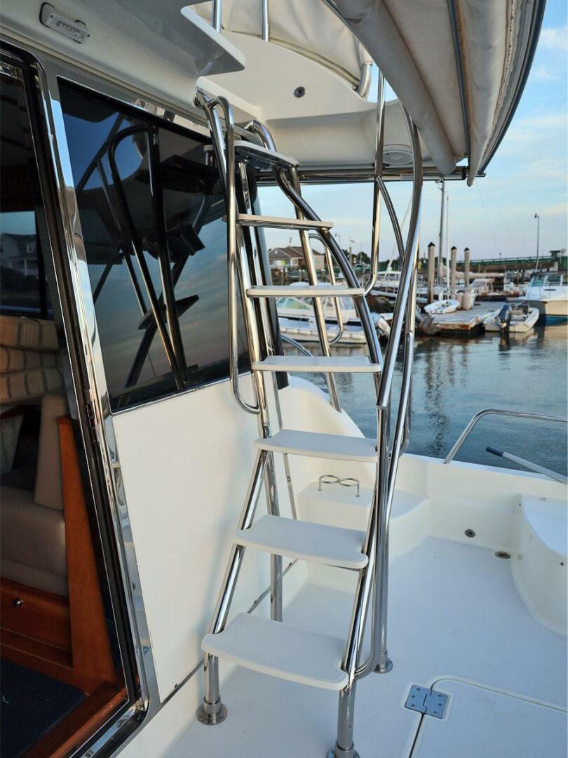 2018 Sabre 48 Flybridge Sedan "UNNAMED" - photo 3