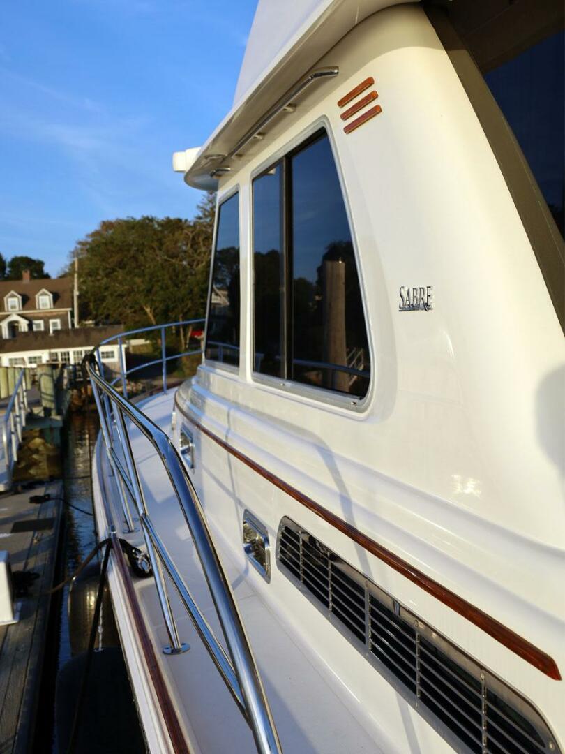 2018 Sabre 48 Flybridge Sedan "UNNAMED" - photo 2
