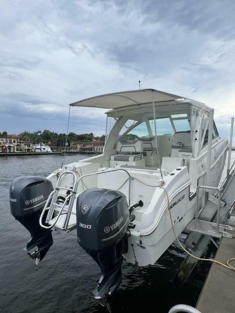 2019 World Cat 320 DC - photo 1