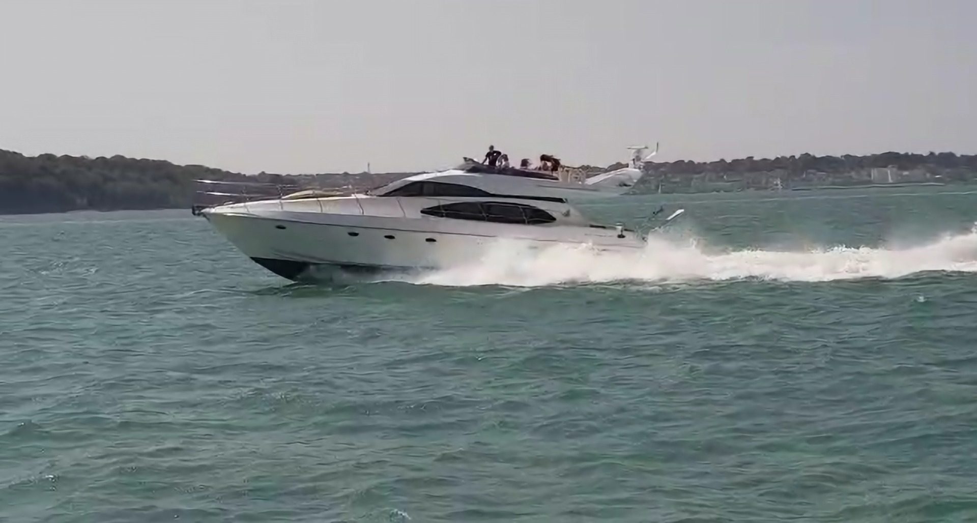 1999 Azimut 58 "Bianca Lucida" - photo 1