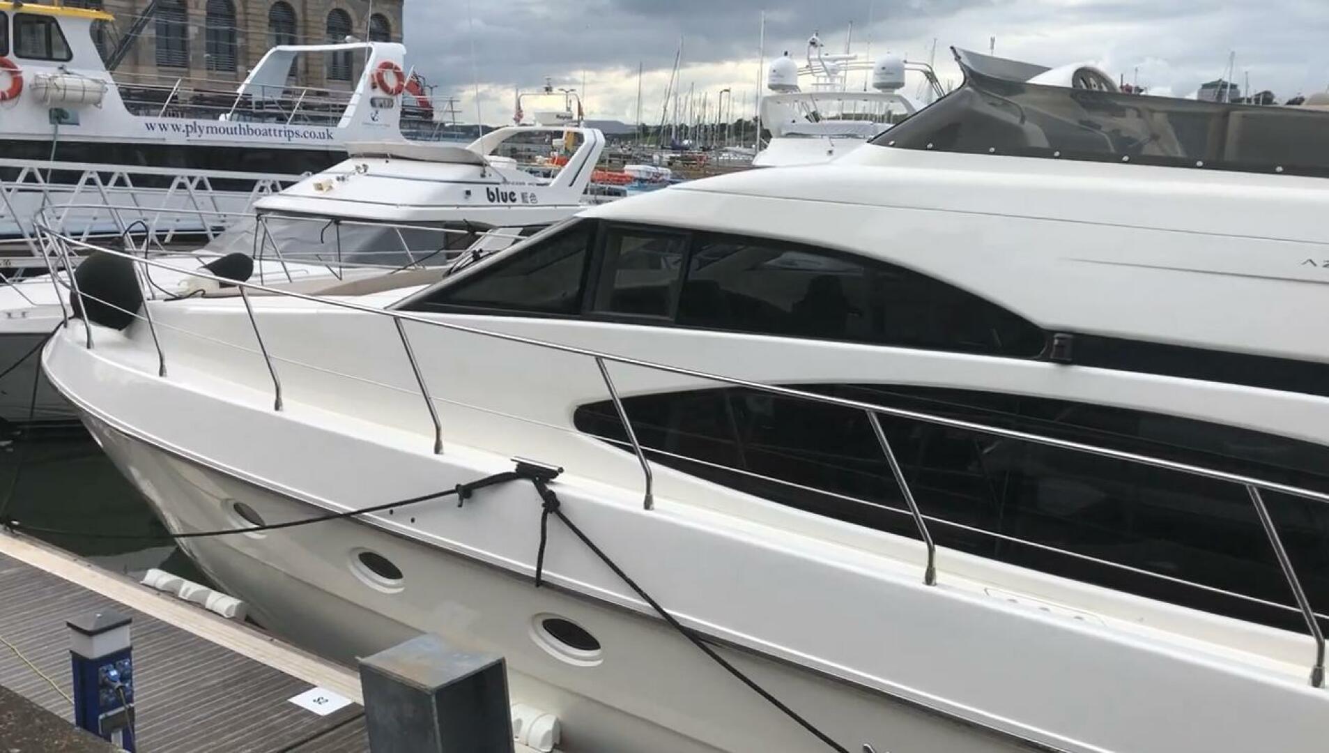 1999 Azimut 58 "Bianca Lucida" - photo 2
