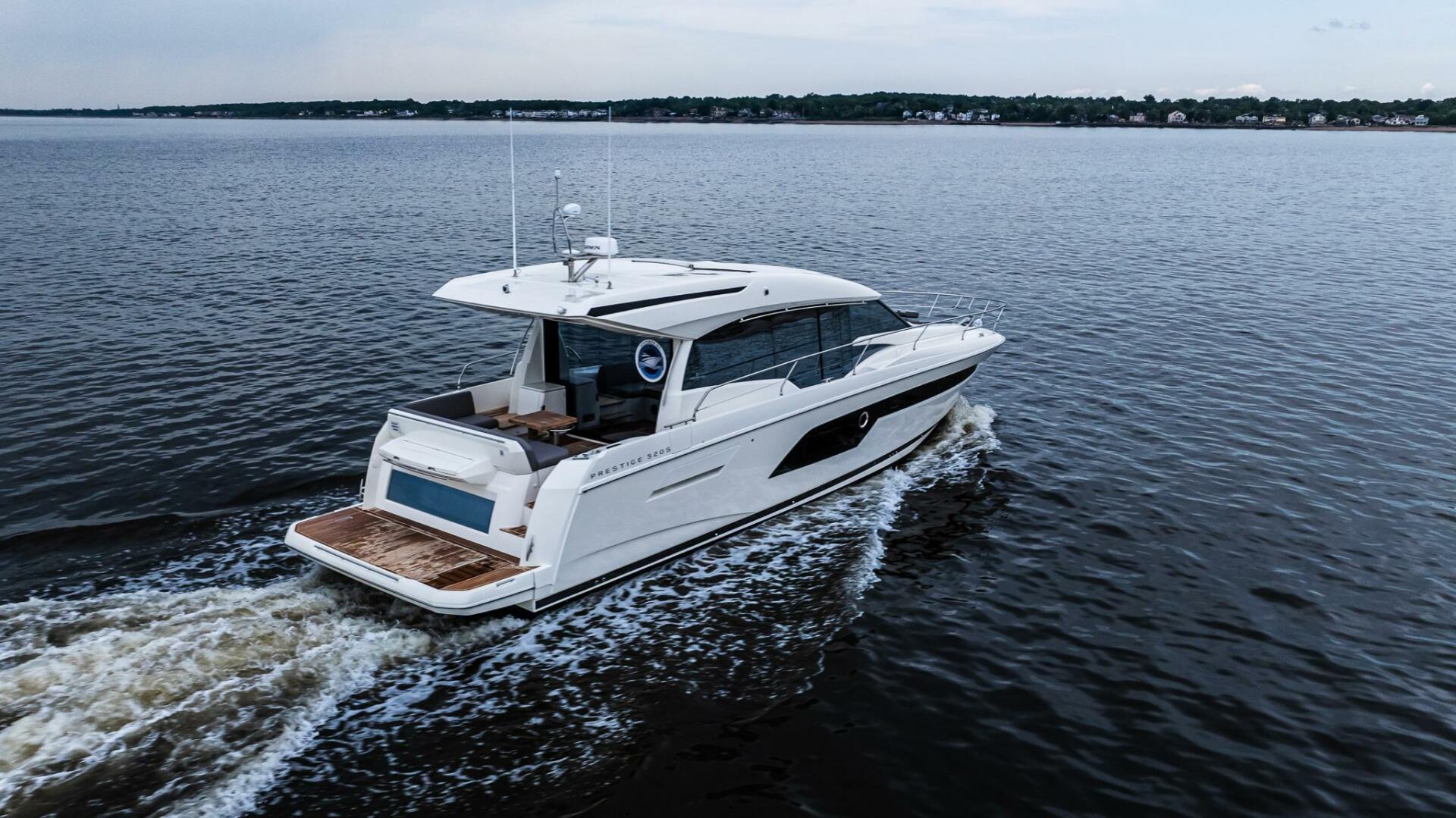 2023 Prestige 520 S "IN STOCK" - photo 2