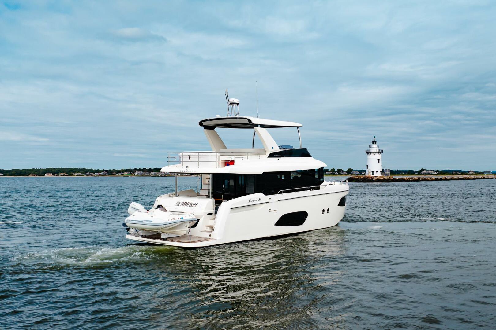 2023 Absolute 52 Navetta "THE TRANSPORTER" - photo 2