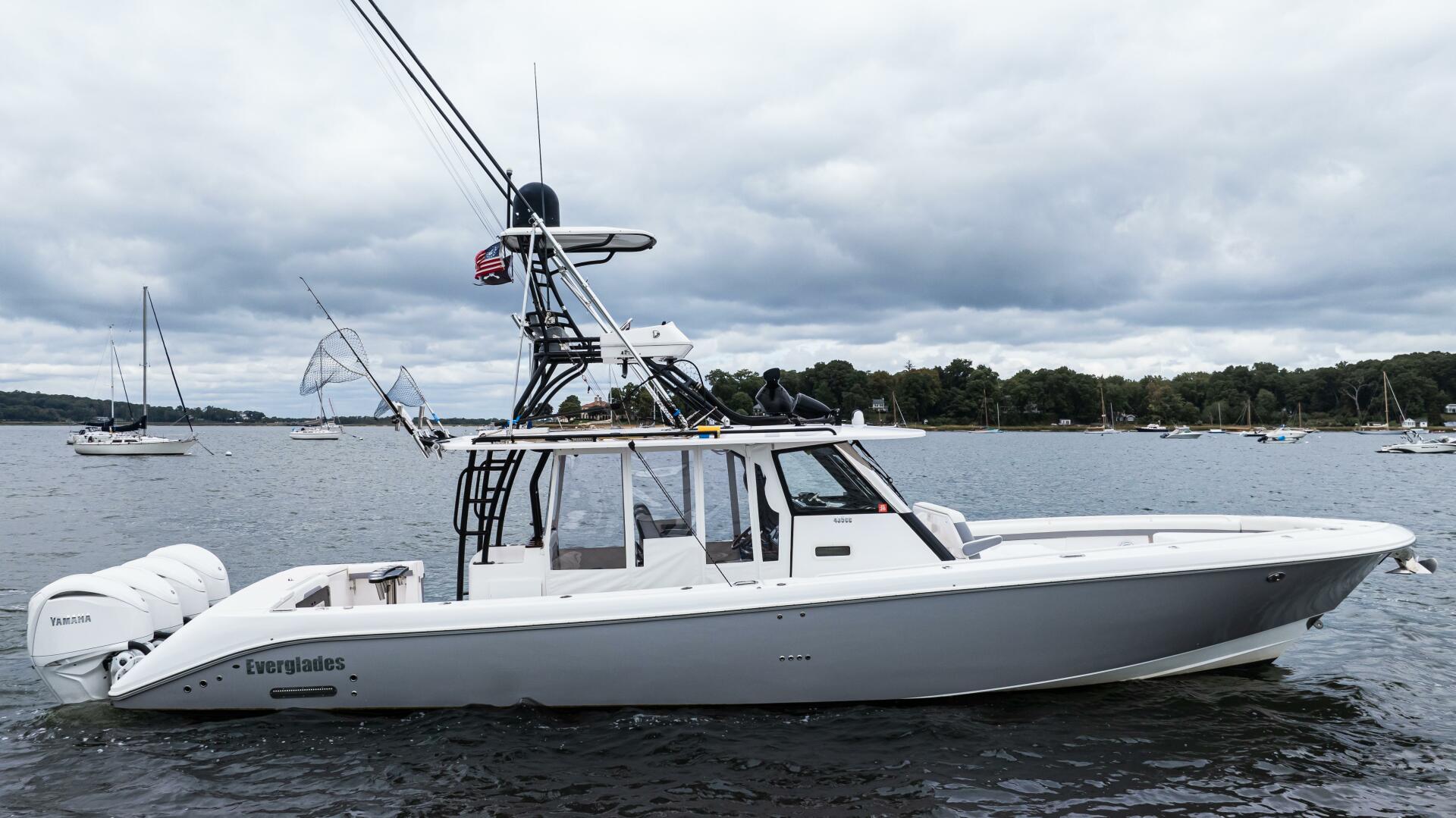 2017 Everglades 435 CC "Brand New Engines!" - photo 3