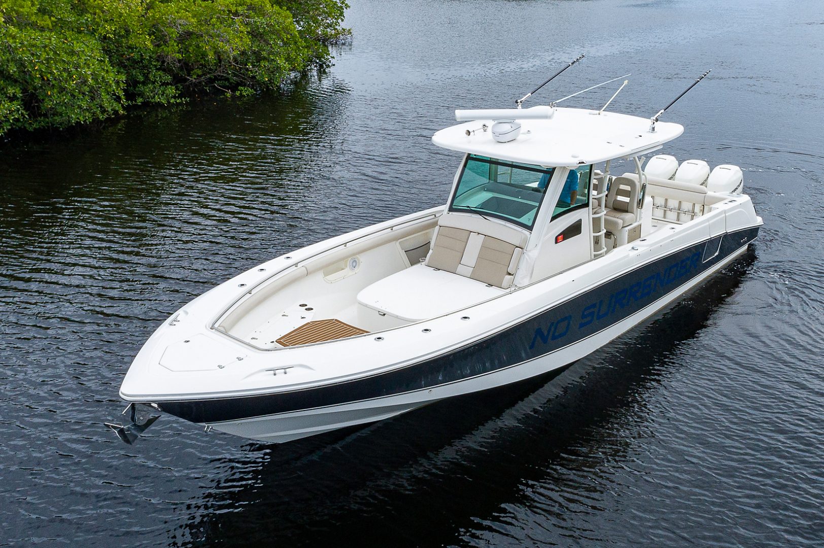 2017 Boston Whaler 370 Outrage "No Surrender" - photo 1