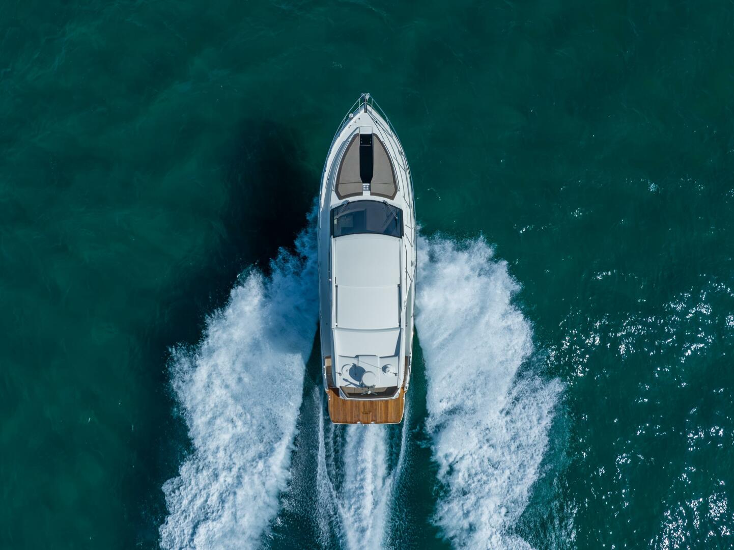 2022 Galeon 425 HTS "Sea Suite" - photo 1