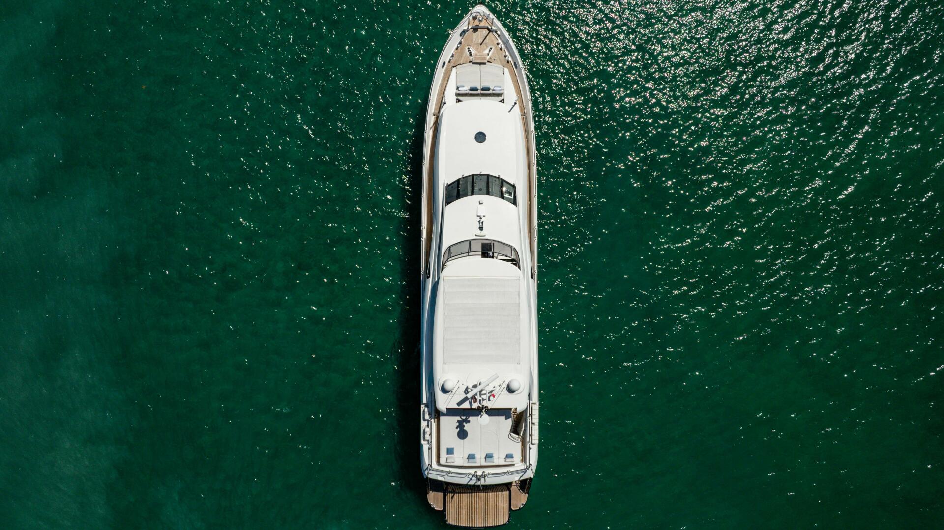 2011 Sunseeker 34 Metre Yacht "PRECIOSO" - photo 3