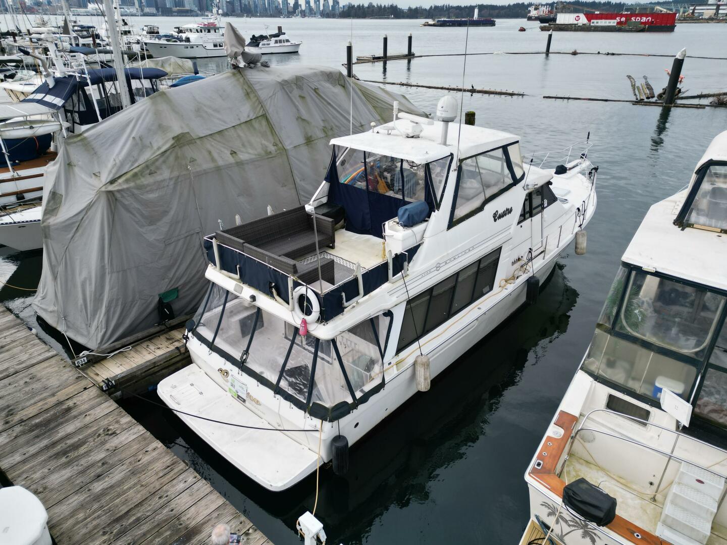 1998 Bayliner 4788 - photo 2