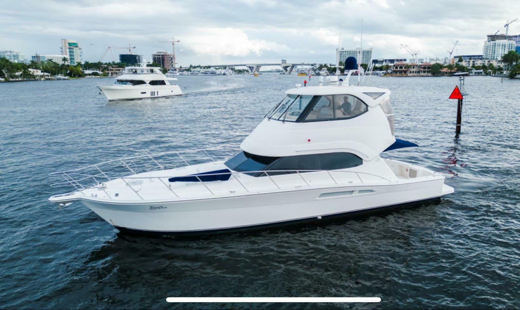 2009 Riviera 47 Enclosed Flybridge Series II "47 Riviera Enclosed Flybridge Series II / 2009" - photo 1