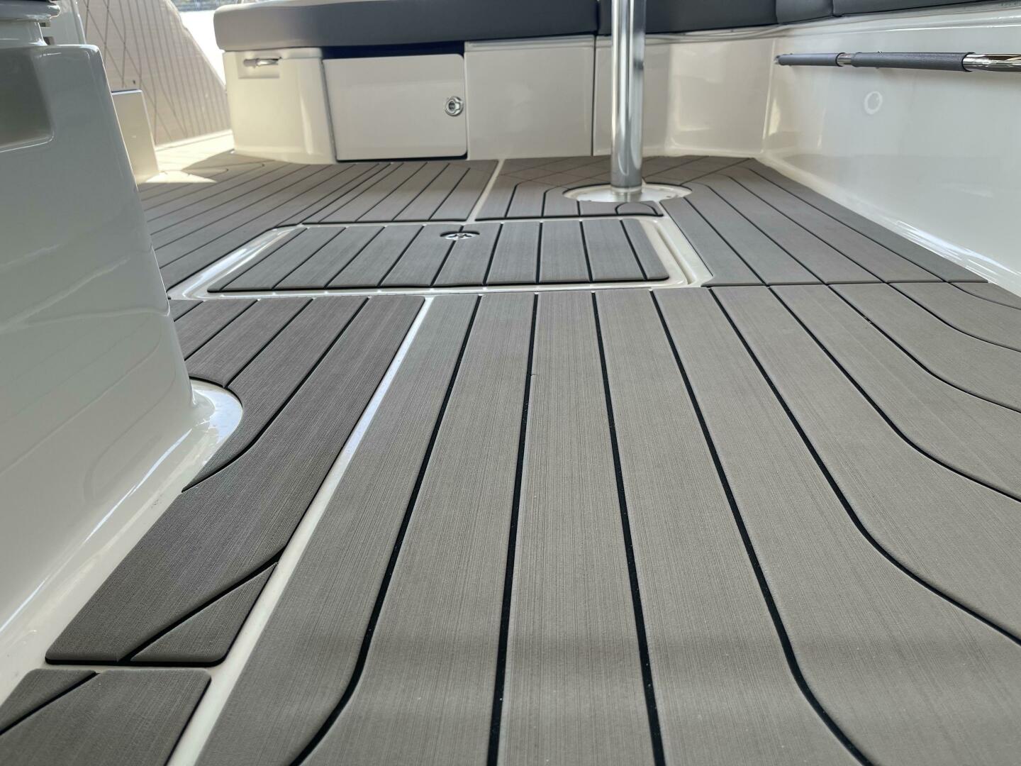 2022 Sea Ray SLX 400 "40 Sea Ray SLX 400 / 2022" - photo 2