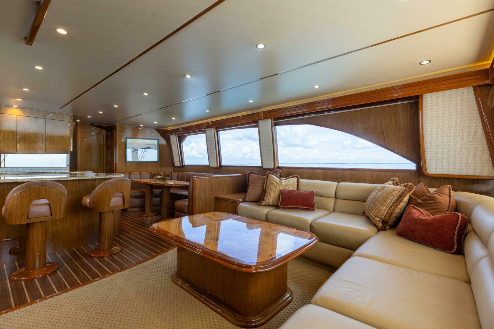 2012 Viking 76 Enclosed Flybridge "MODERATION" - photo 3
