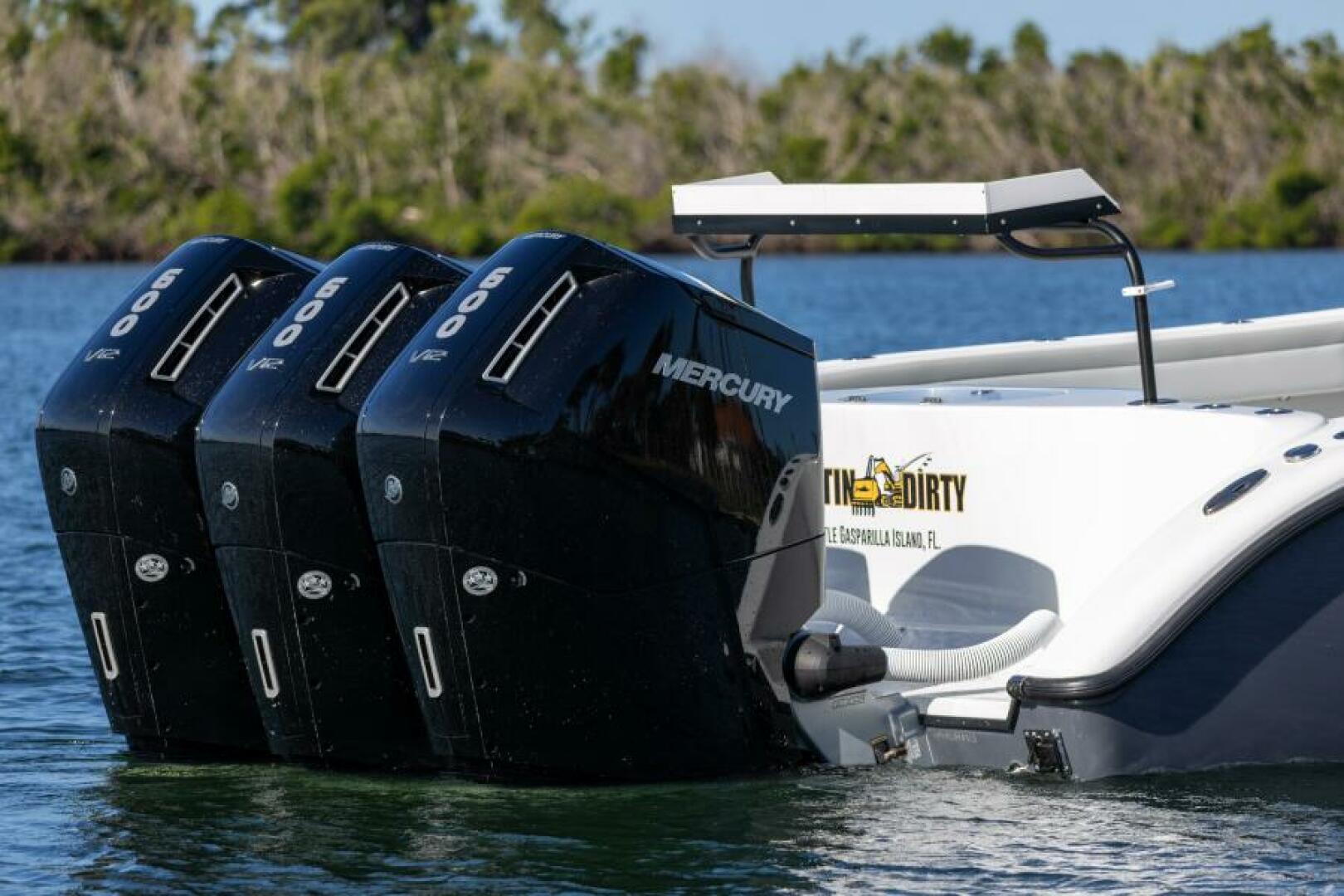2023 Yellowfin 42 OFFSHORE "Gettin Dirty" - photo 3