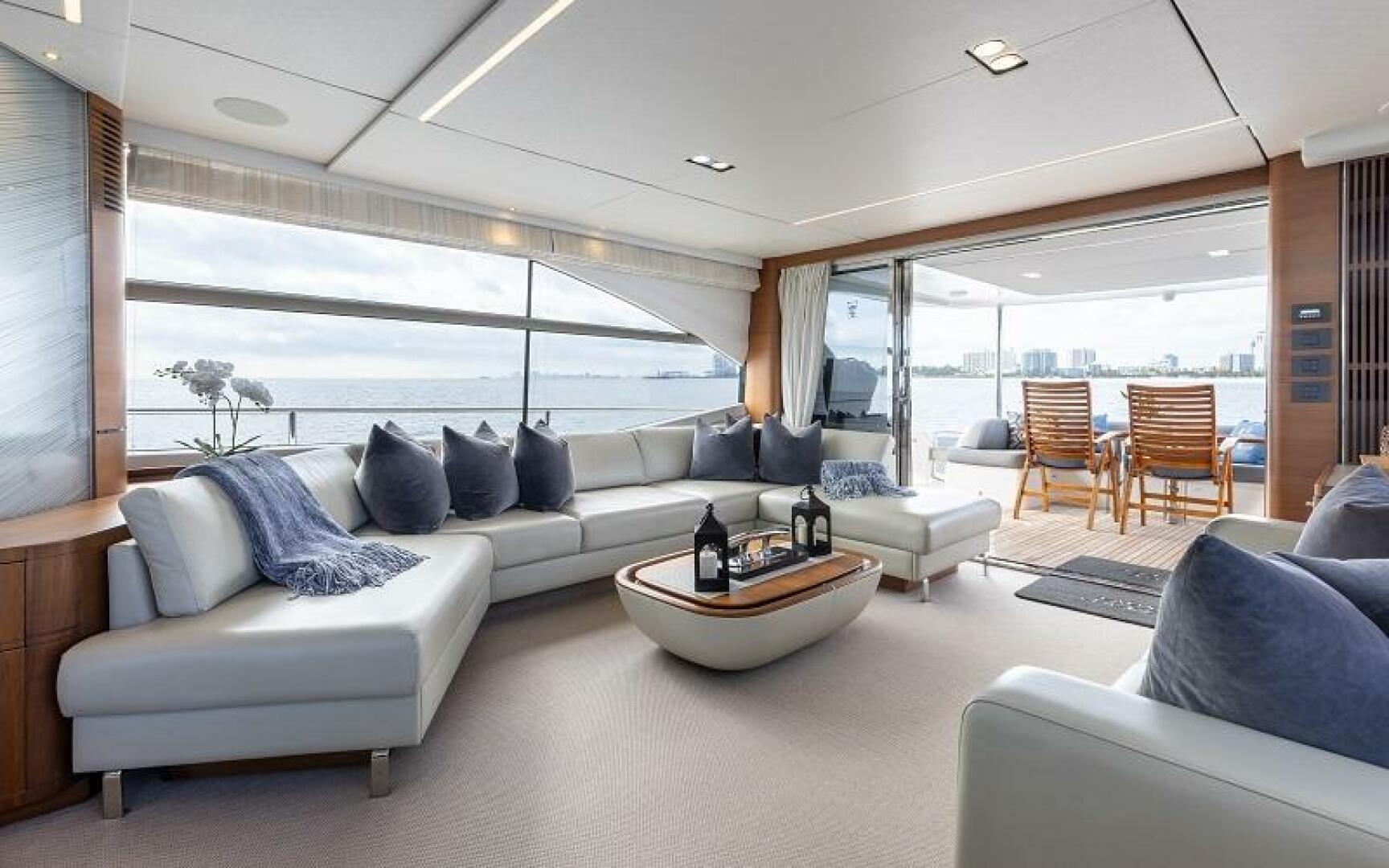 2017 Princess 75 Motor Yacht "LADY LUCKEY" - photo 1