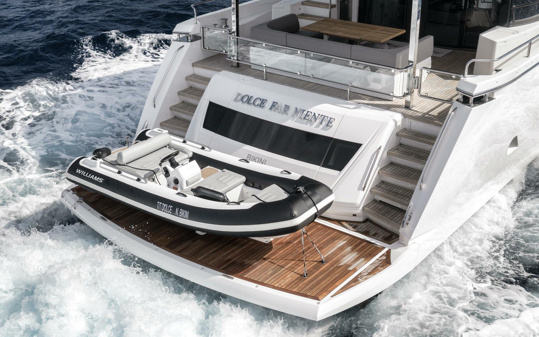 2026 Sunseeker 88 Yacht "Dolce Far Niente" - photo 3