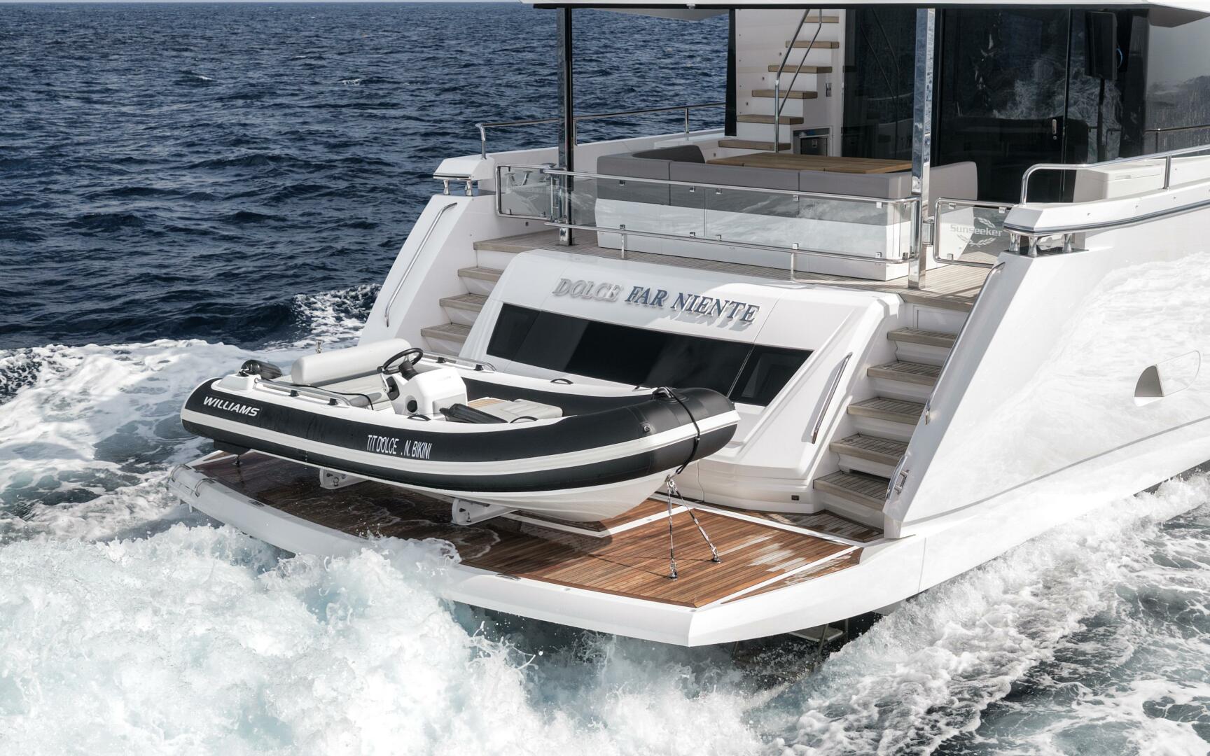 2026 Sunseeker 88 Yacht "Dolce Far Niente" - photo 2