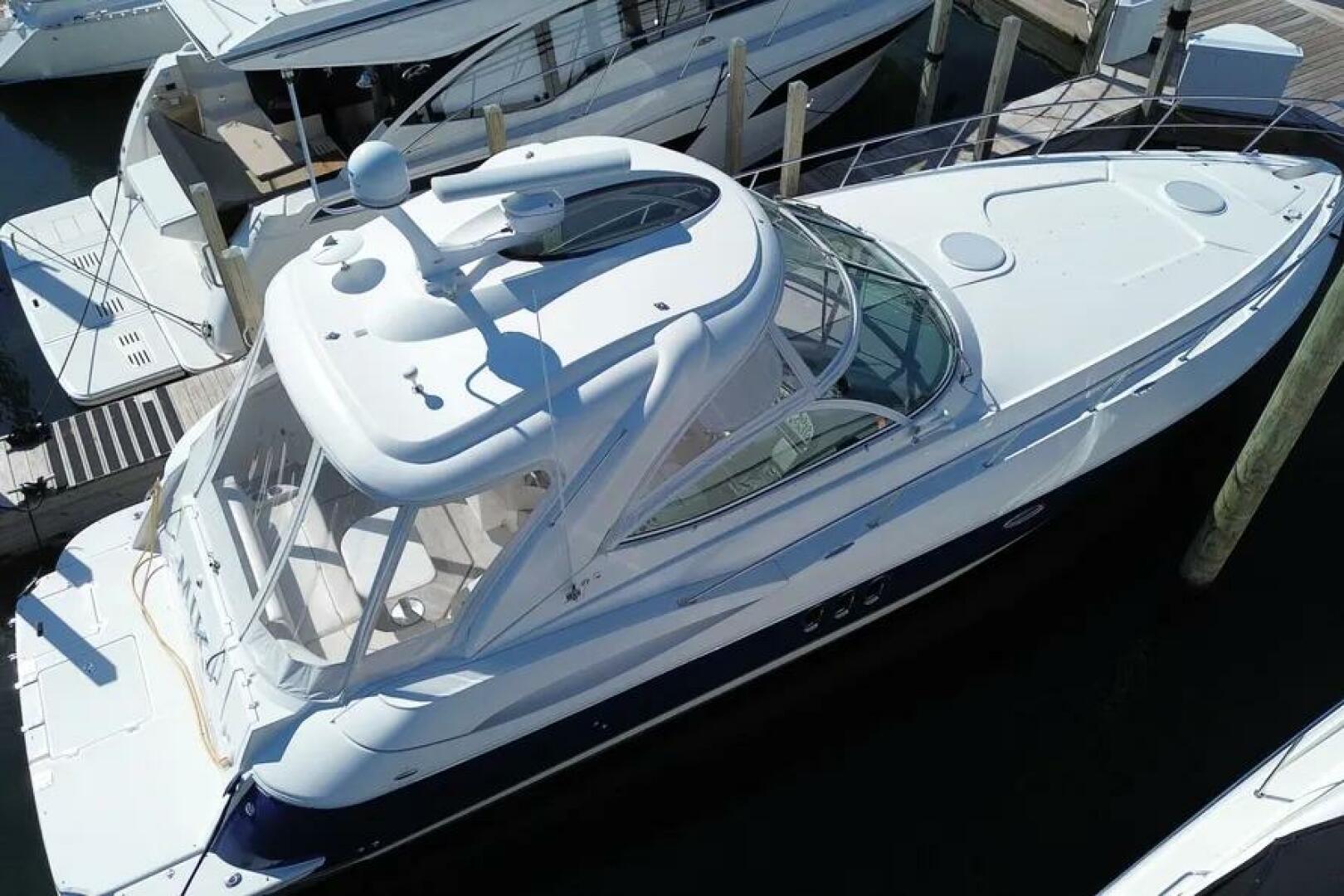 2006 Cruisers Yachts 420 Express "MIK" - photo 3