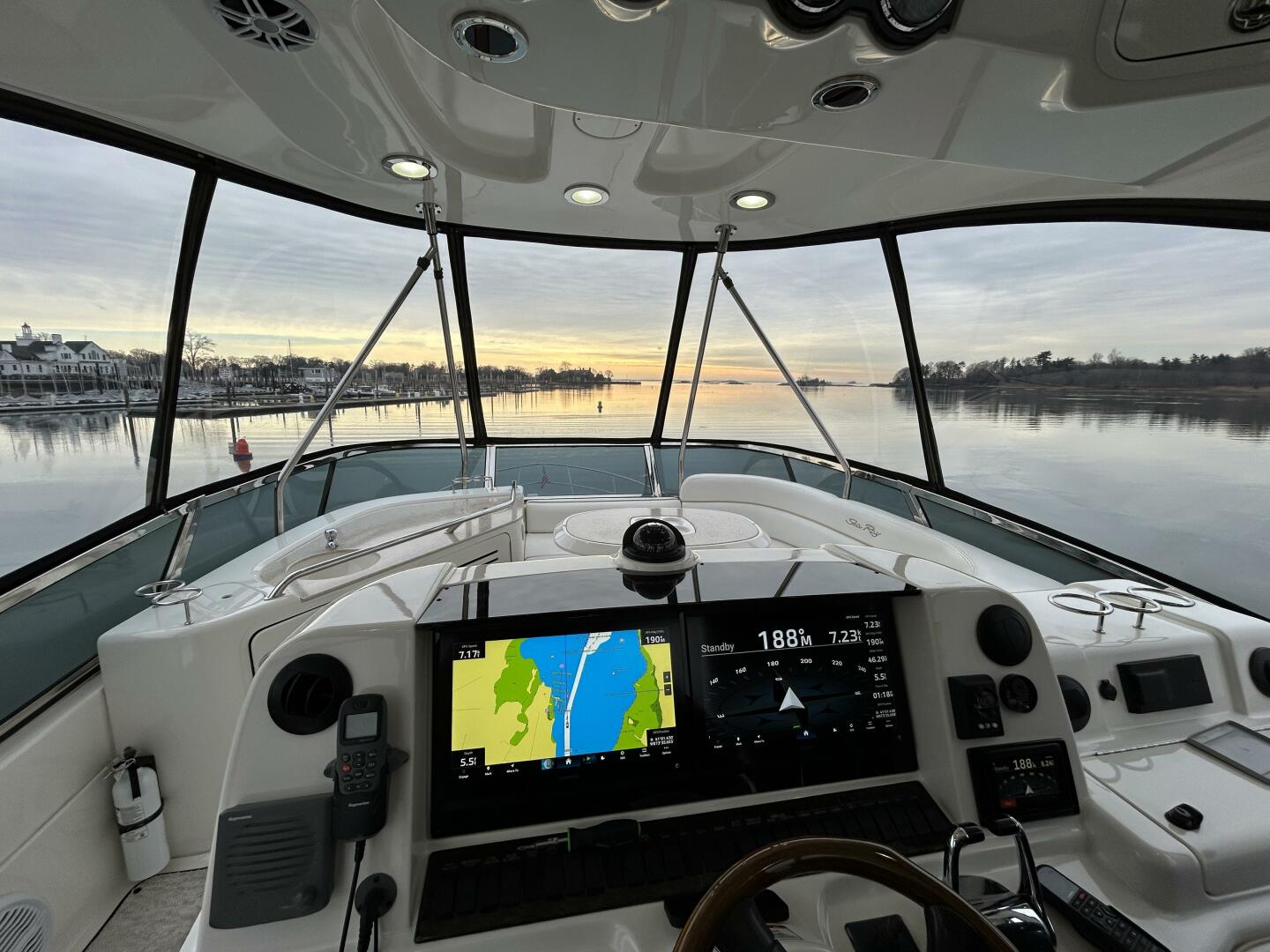2008 Sea Ray 52 Sedan Bridge - photo 3
