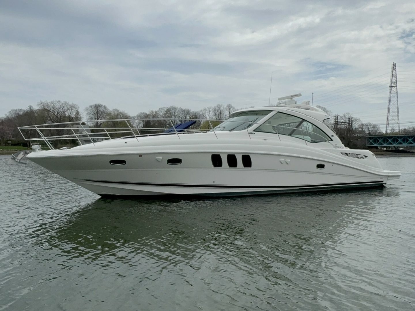 2009 Sea Ray 480 Sundancer - photo 1