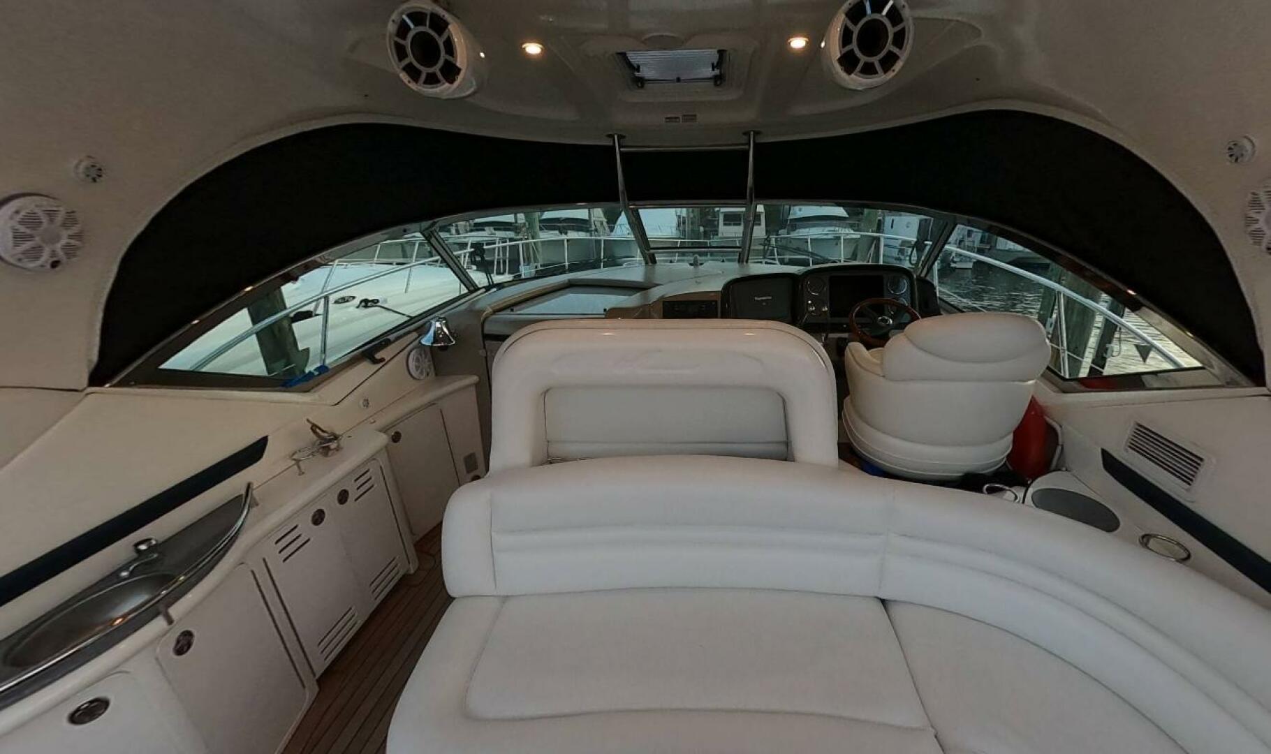 2006 Sea Ray 44 Sundancer - photo 3
