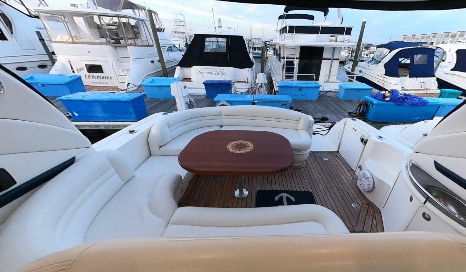 2006 Sea Ray 44 Sundancer - photo 2
