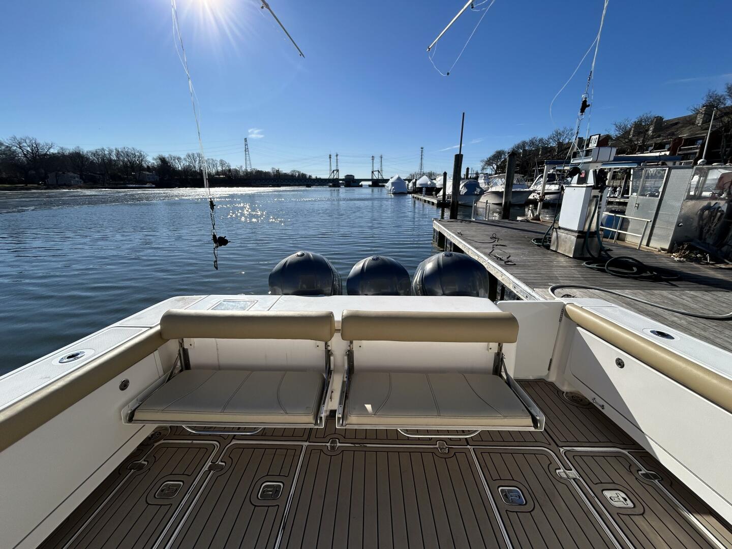 2018 Pursuit OS 385 Offshore - photo 2