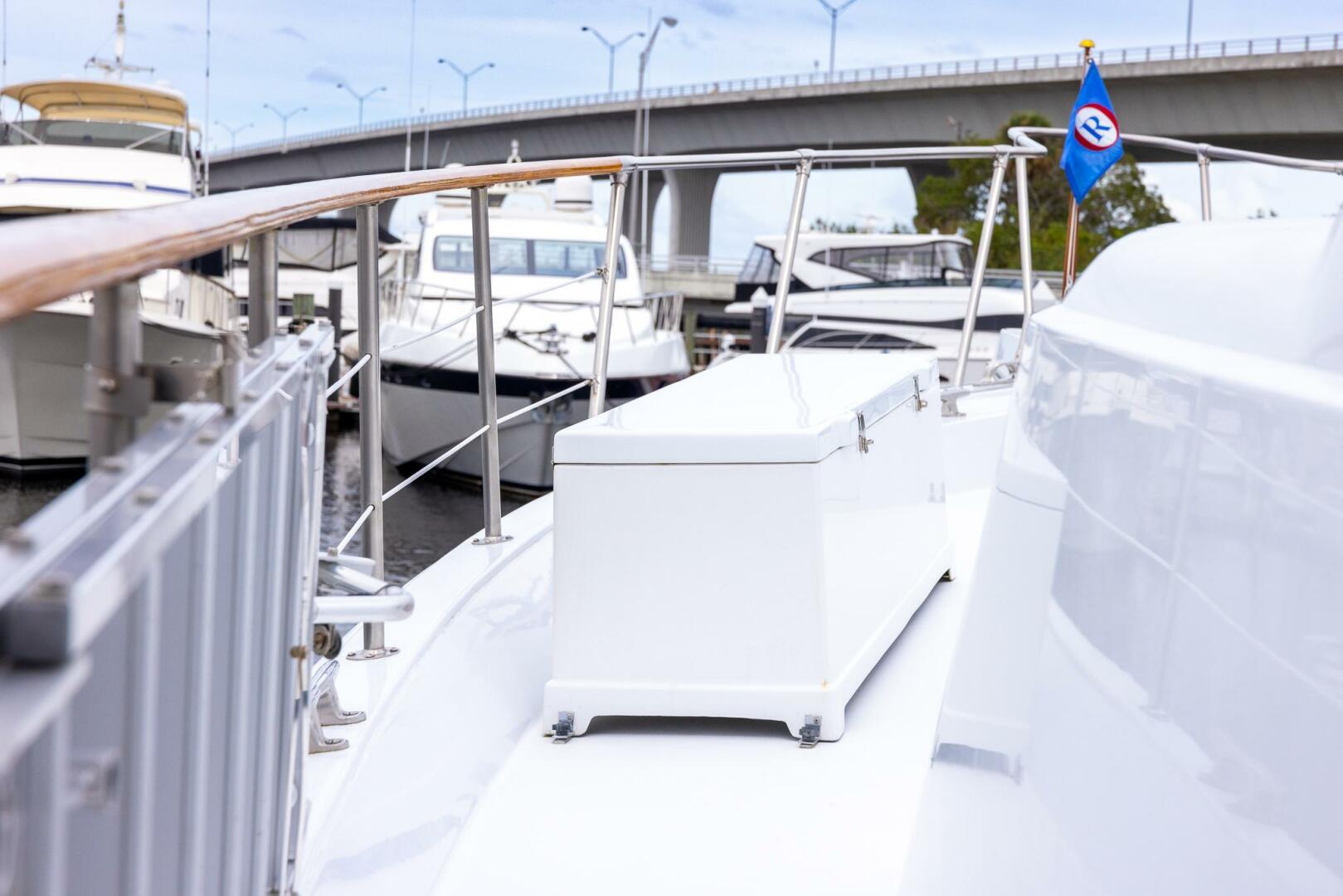 1989 Hatteras 80 Cockpit Motor Yacht "Free Spirit" - photo 2