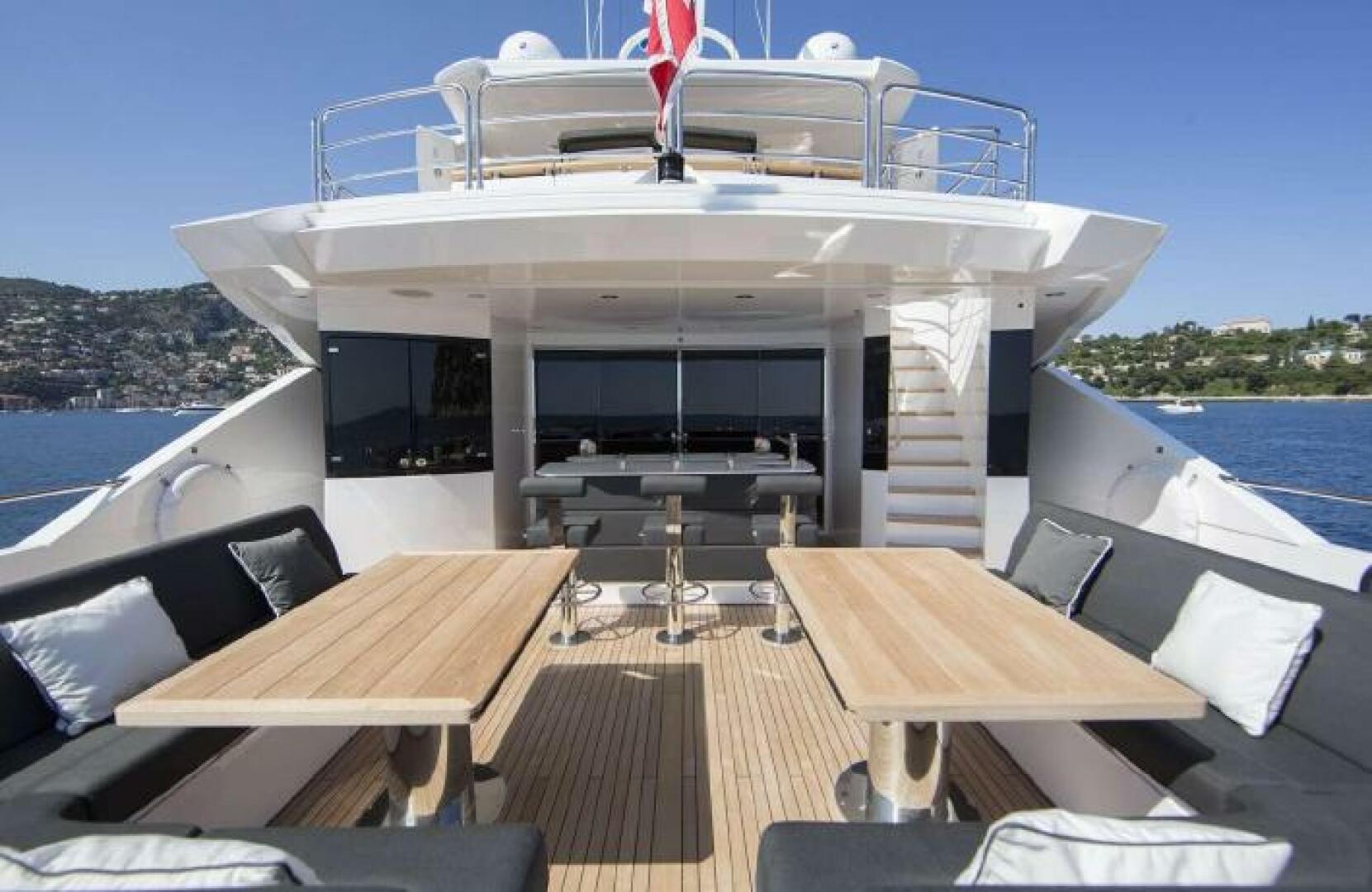 2013 Sunseeker 115 - photo 3