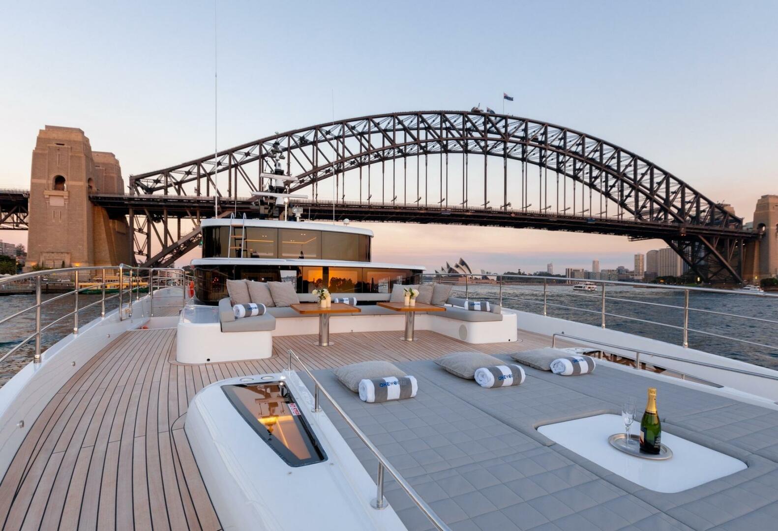 2024 Gulf Craft Majesty 100 - photo 2