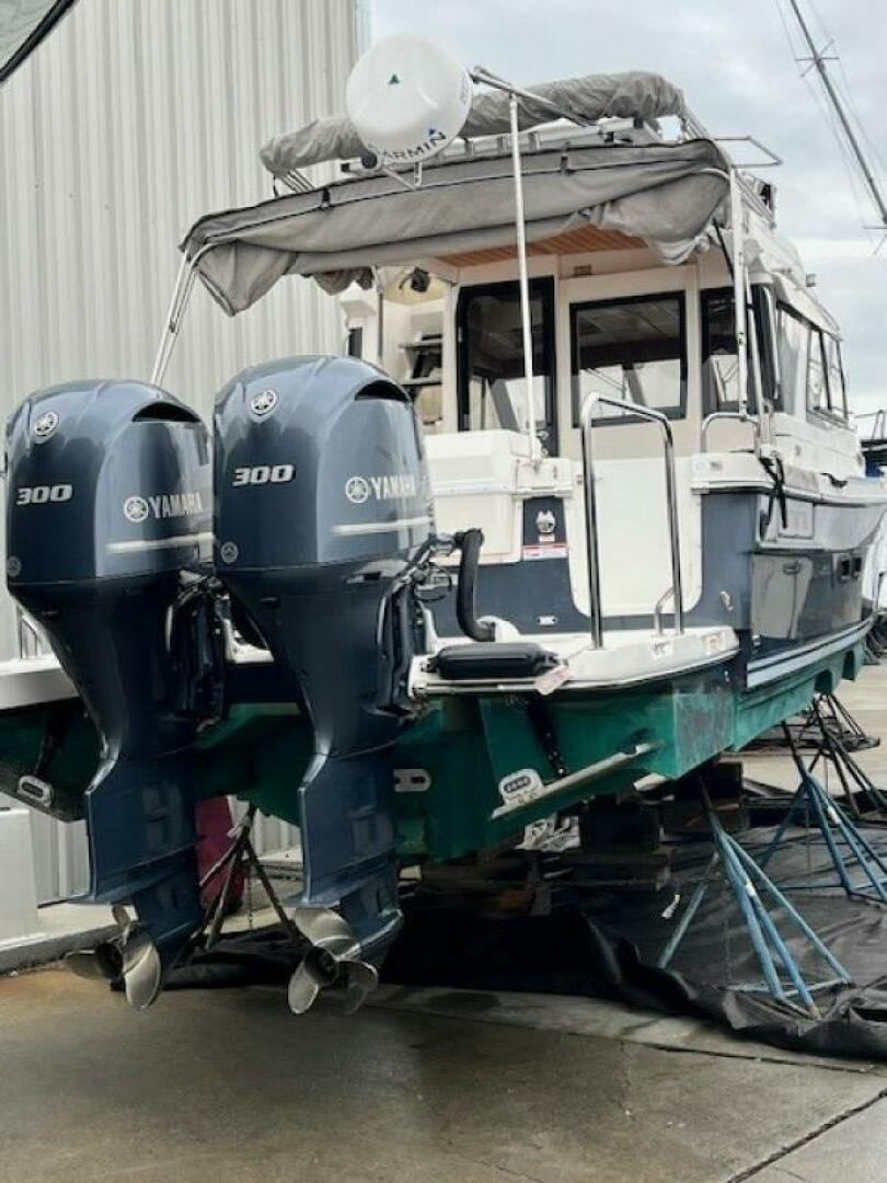 2021 Cutwater 32 CB "Yachtpuppy" - photo 2