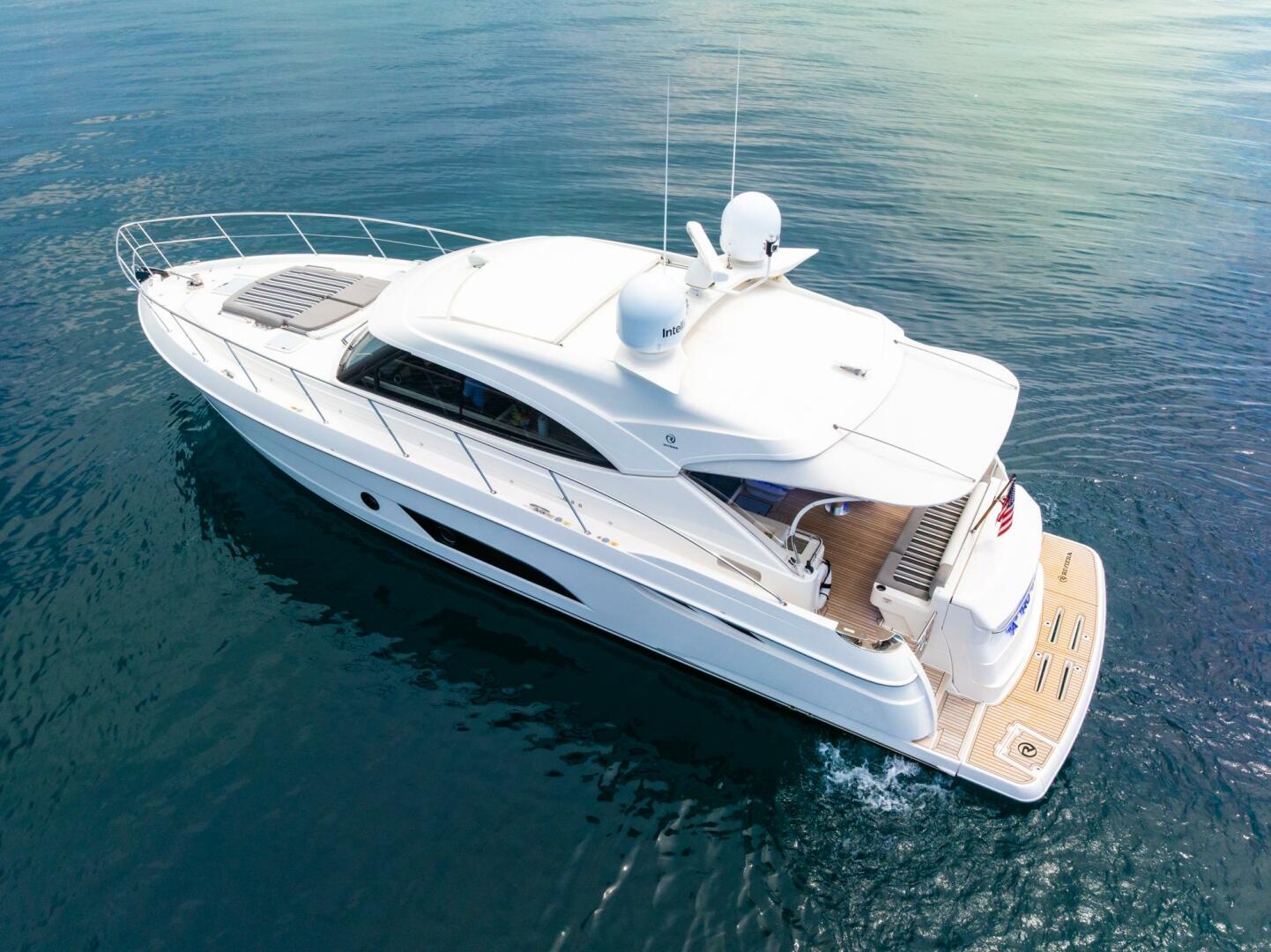 2019 Riviera 4800 Sport Yacht "A Ro Boat" - photo 3