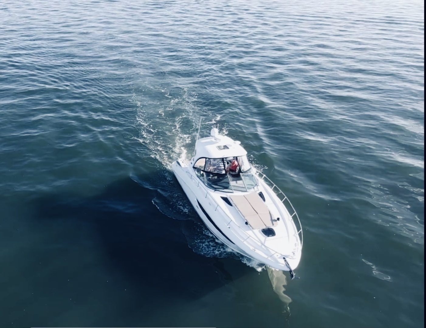 2017 Sea Ray Sundancer 370 "Reely Ours" - photo 3